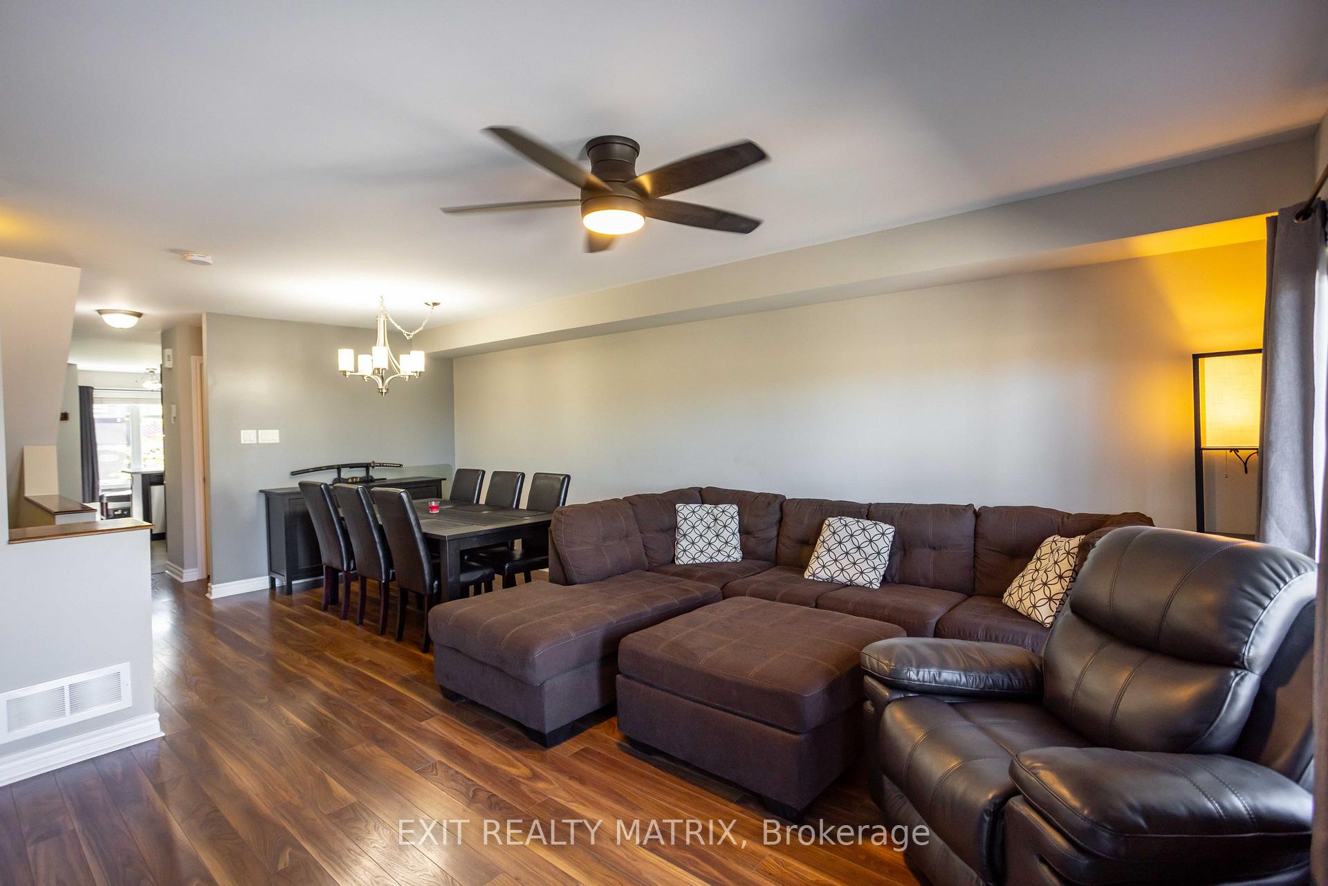 2224 Marble Crescent 9, Clarence-Rockland — photo 4 of 5