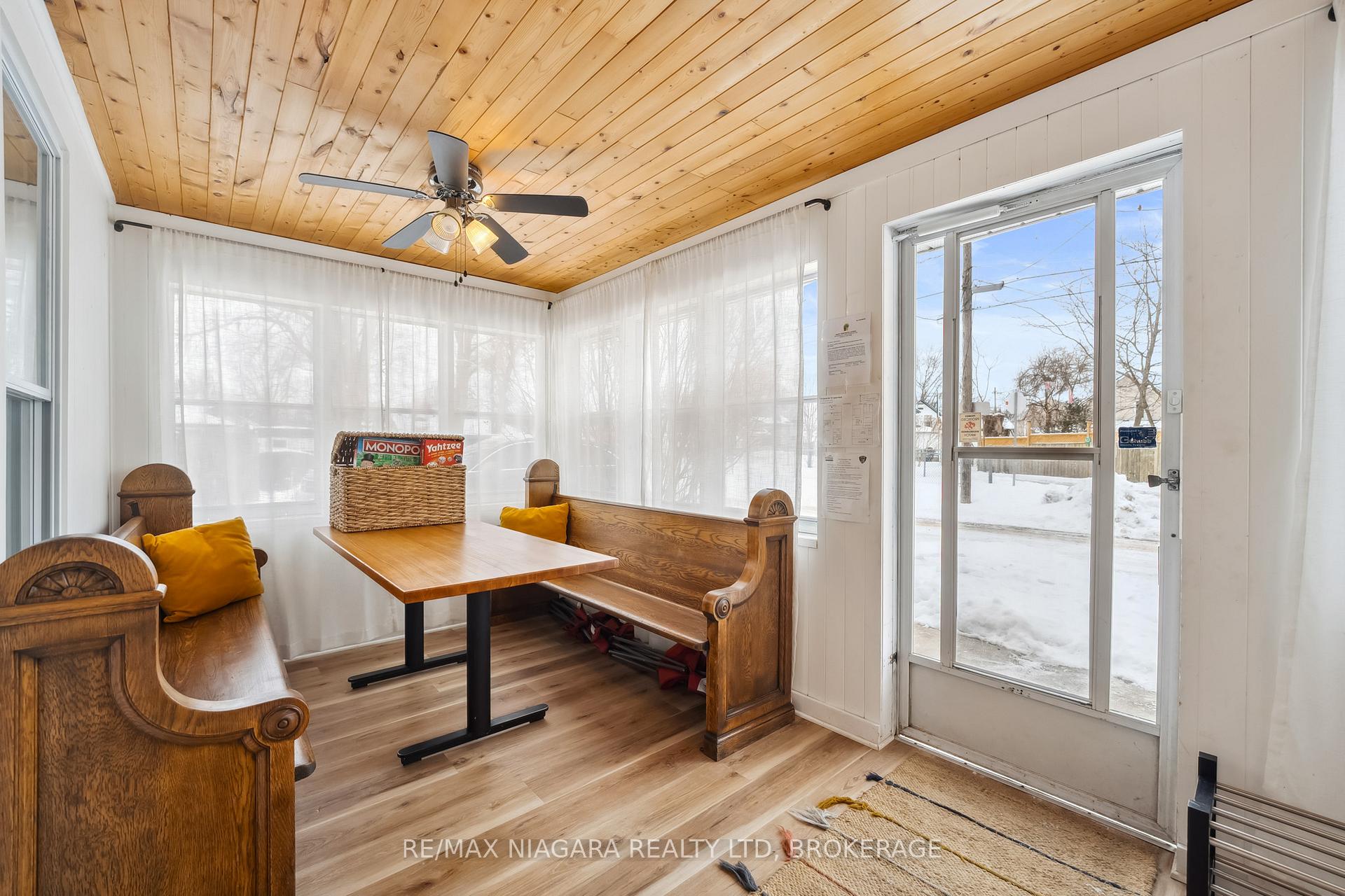 248 W LINCOLN Road W, Fort Erie — photo 3 of 5