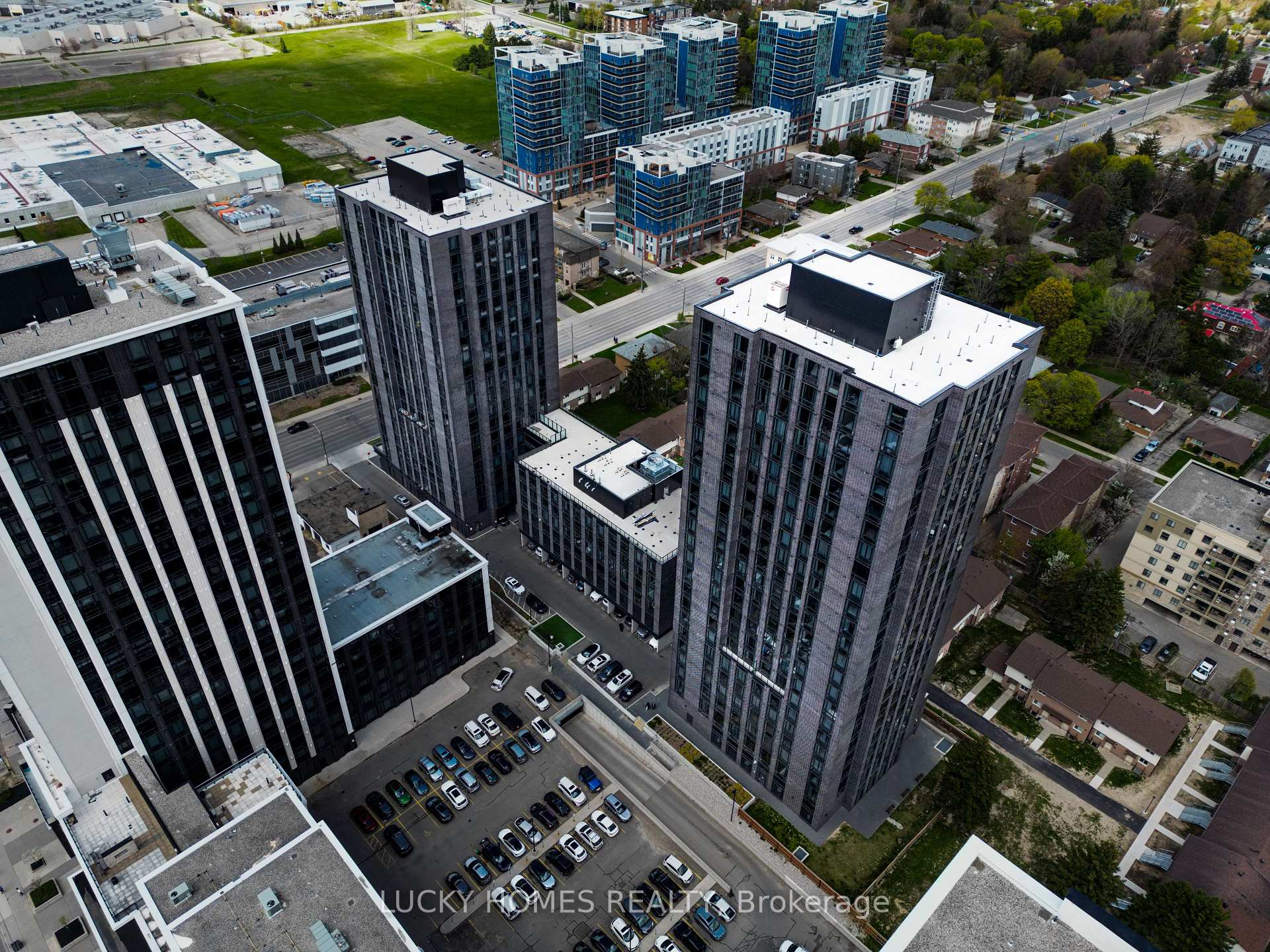 145 W Columbia Street W 1628, Waterloo, ON N2L 0K7 — Waterloo, Ontario