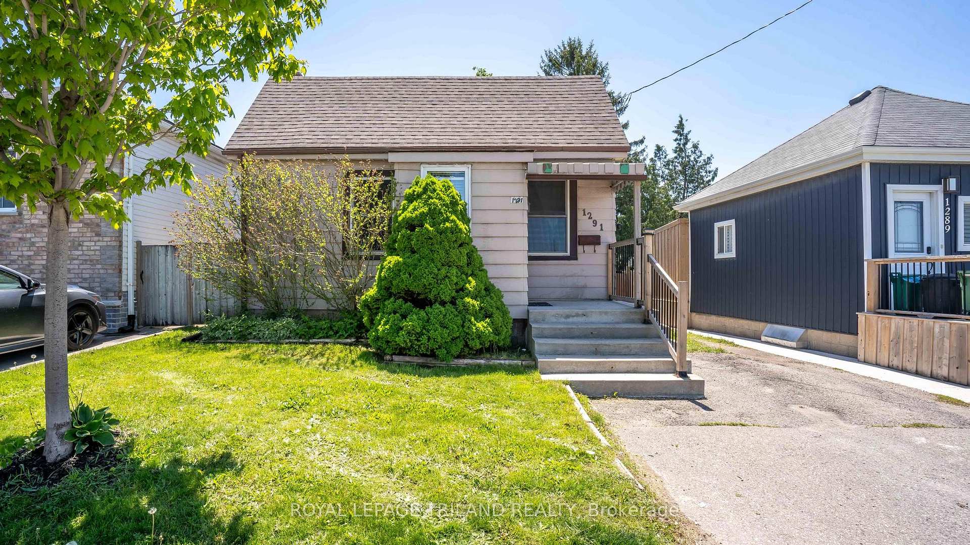 1291 Trafalgar Road, London East — photo 2 of 5
