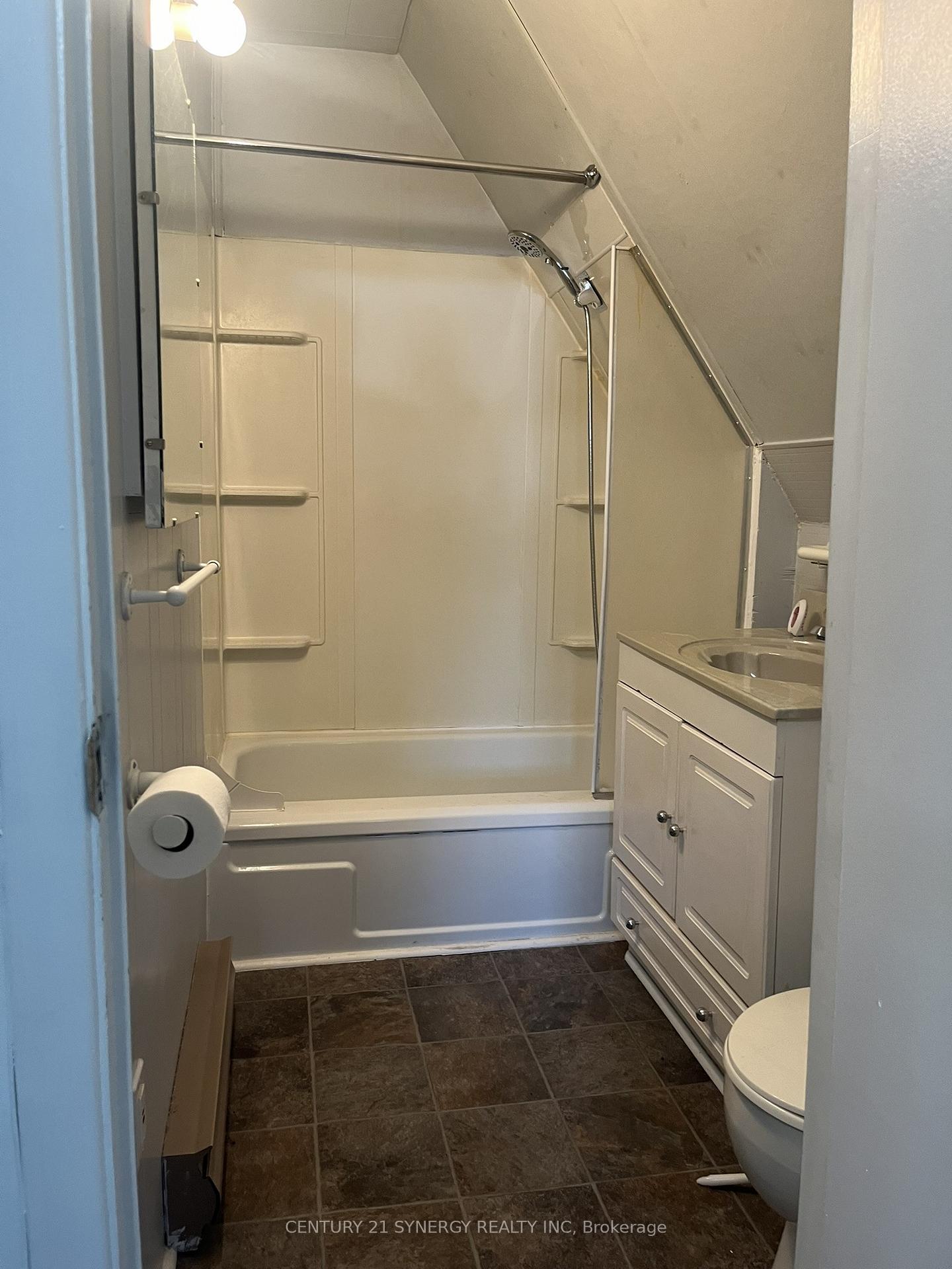 931 Laurier Street, Clarence-Rockland — photo 4 of 5