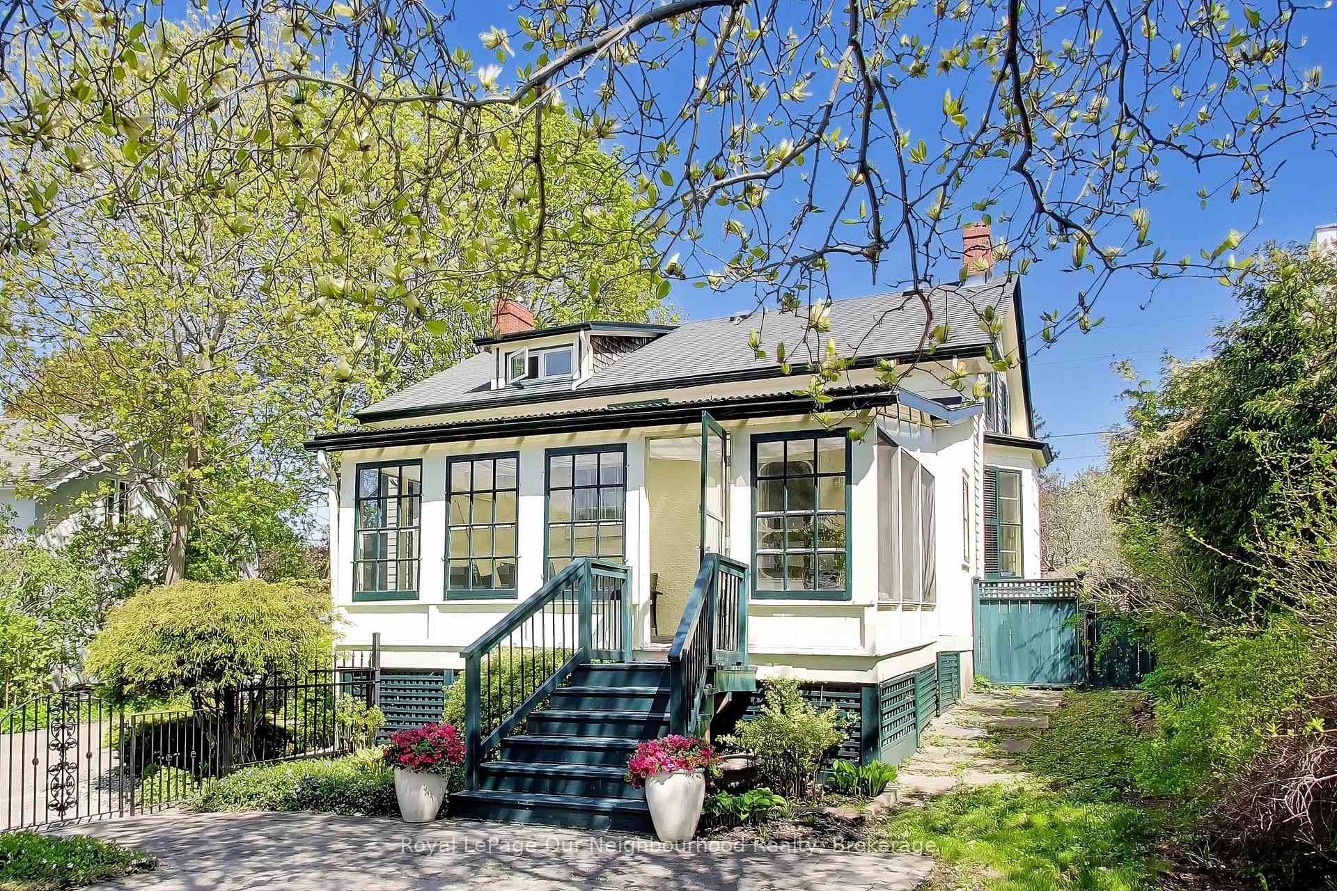 309 King Street W, Cobourg — photo 3 of 5