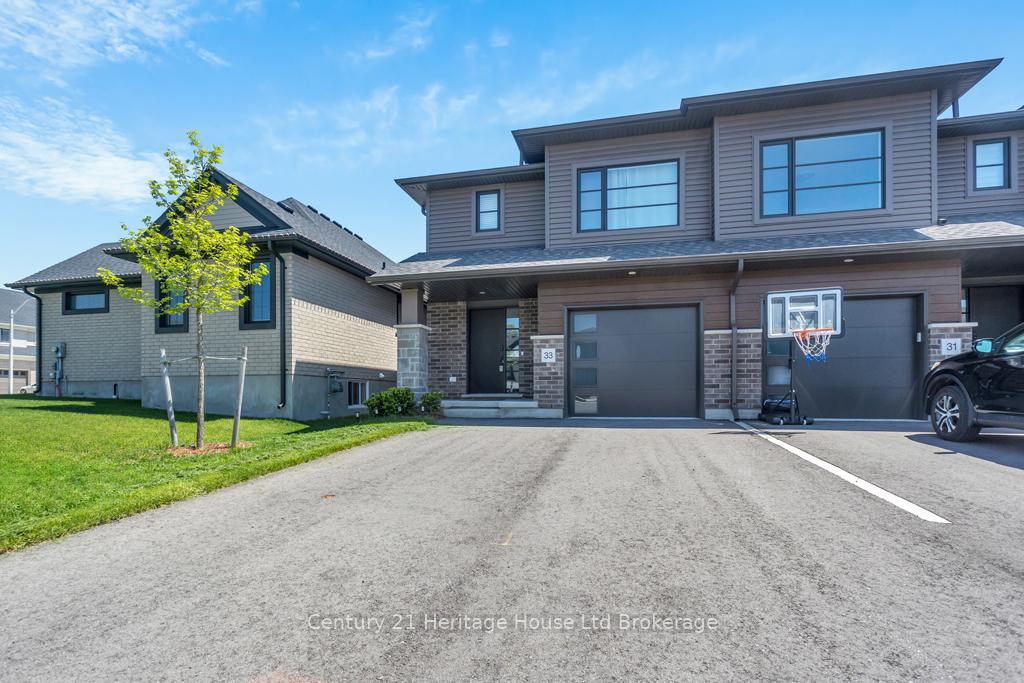 33 Martin Street, Tillsonburg, ON N4G 0K3 — Tillsonburg, Ontario