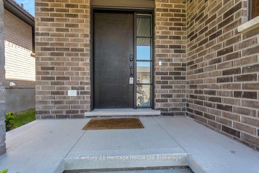 33 Martin Street, Tillsonburg — photo 5 of 5