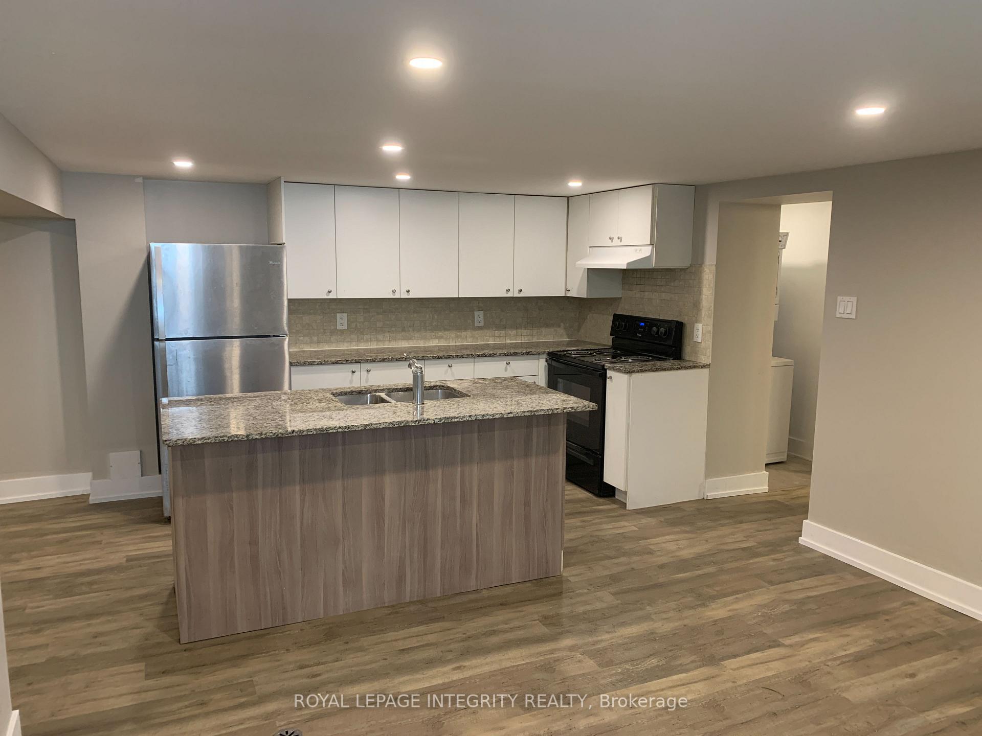 468 Besserer Street B, Lower Town - Sandy Hill — photo 4 of 5