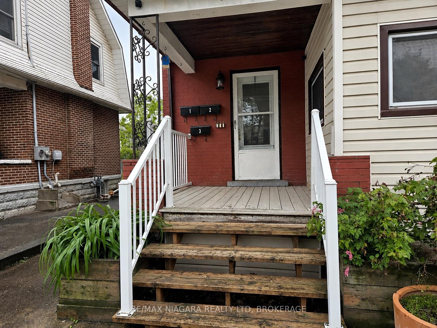 23 Avenue Place 3, Welland, ON L3B 4B2 — Welland, Ontario