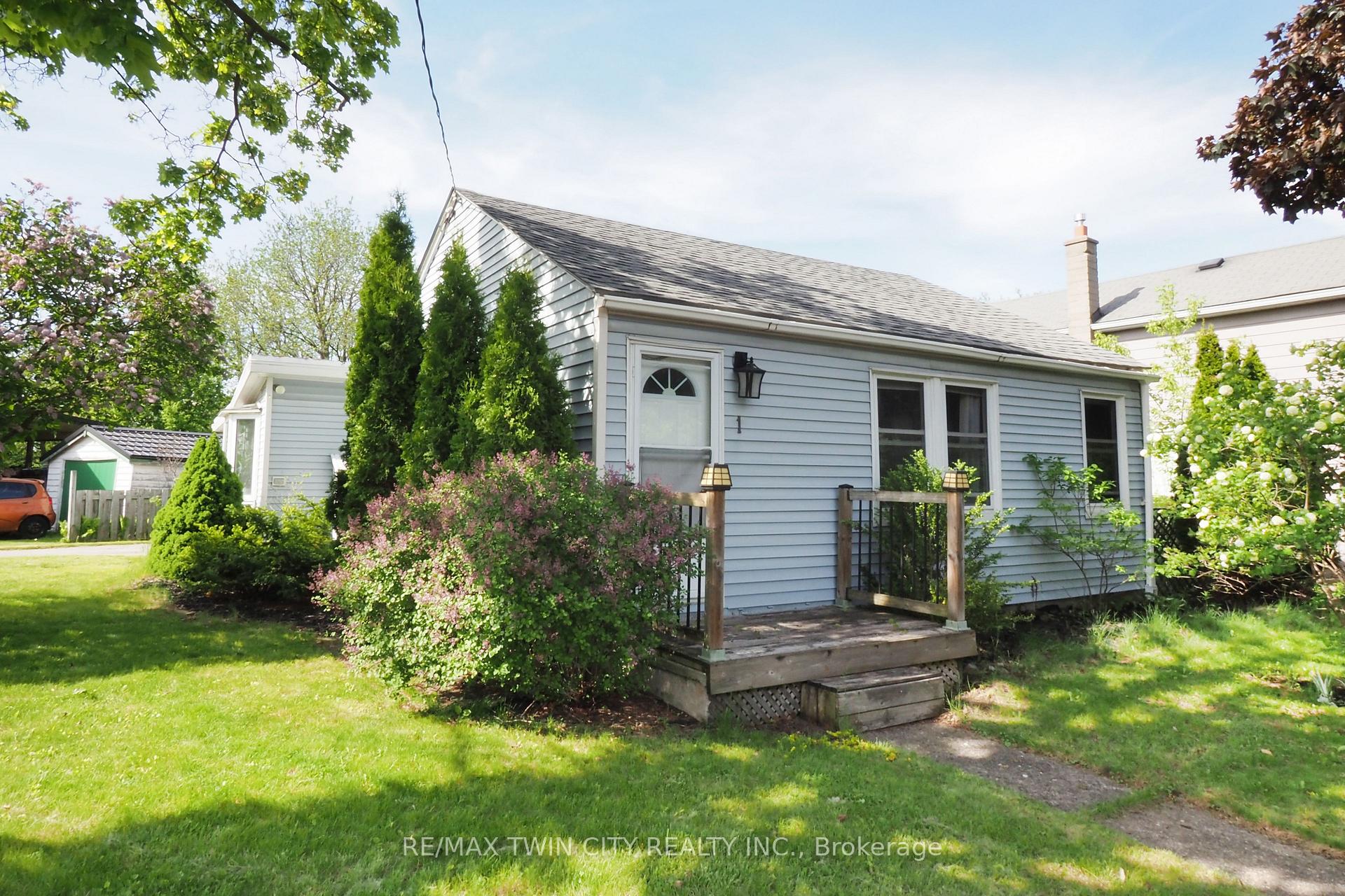 1 Forbes Street, Cambridge, ON N3C 2E1 — Cambridge, Ontario