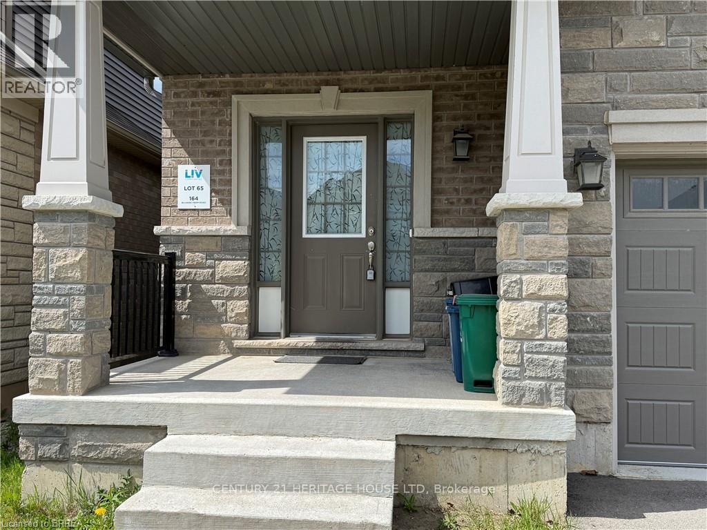 164 Bilanski Farm Road E, Brantford — photo 2 of 5