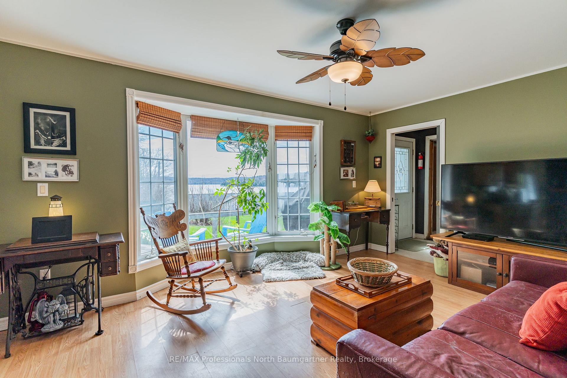 1093 Reynolds Road, Minden Hills — photo 5 of 5