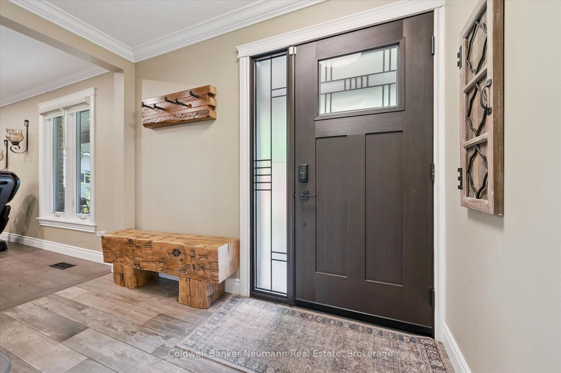 1564 Mannheim Road, Wilmot — photo 3 of 5