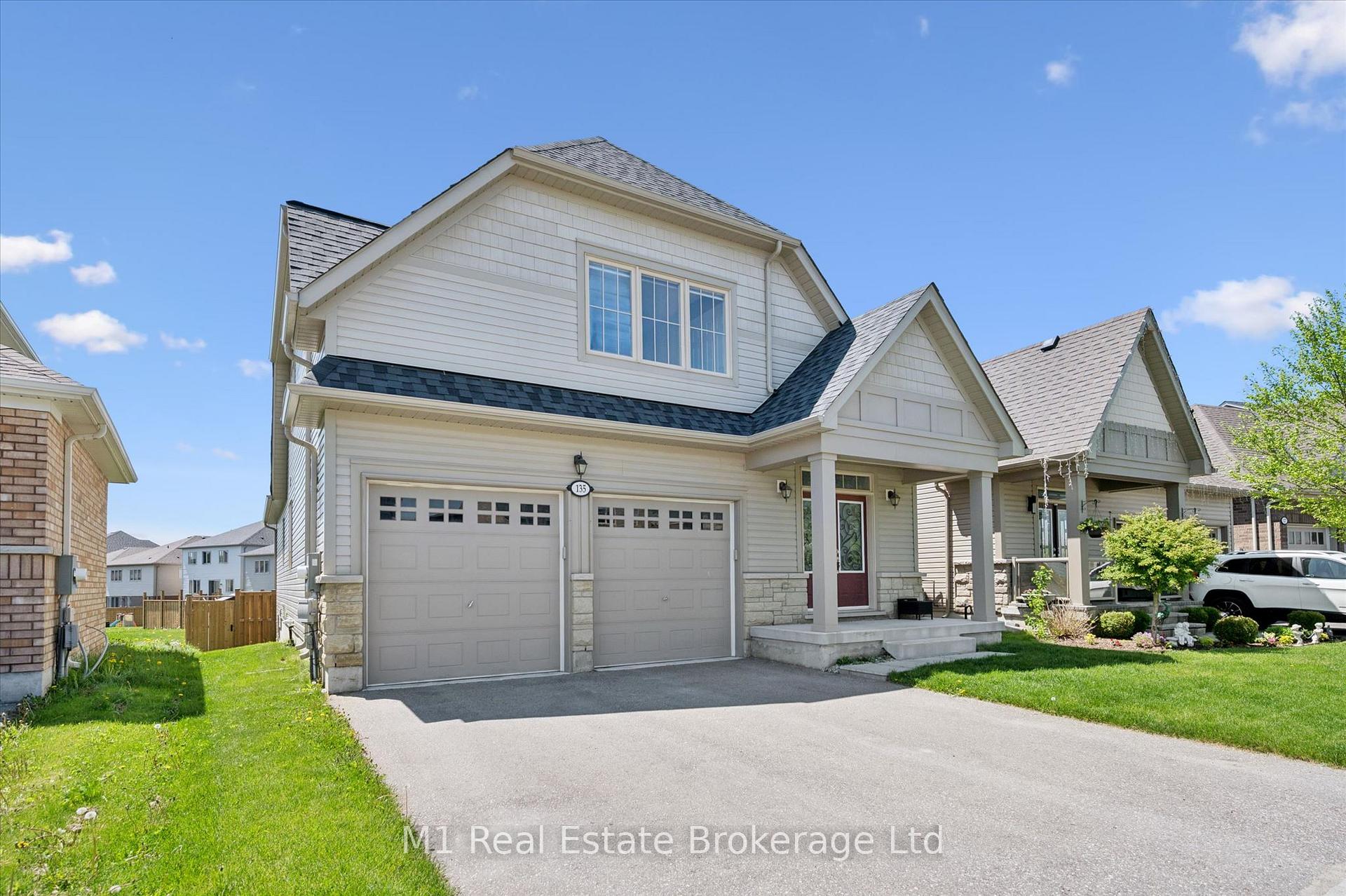 135 Farley Road, Centre Wellington — photo 2 of 5