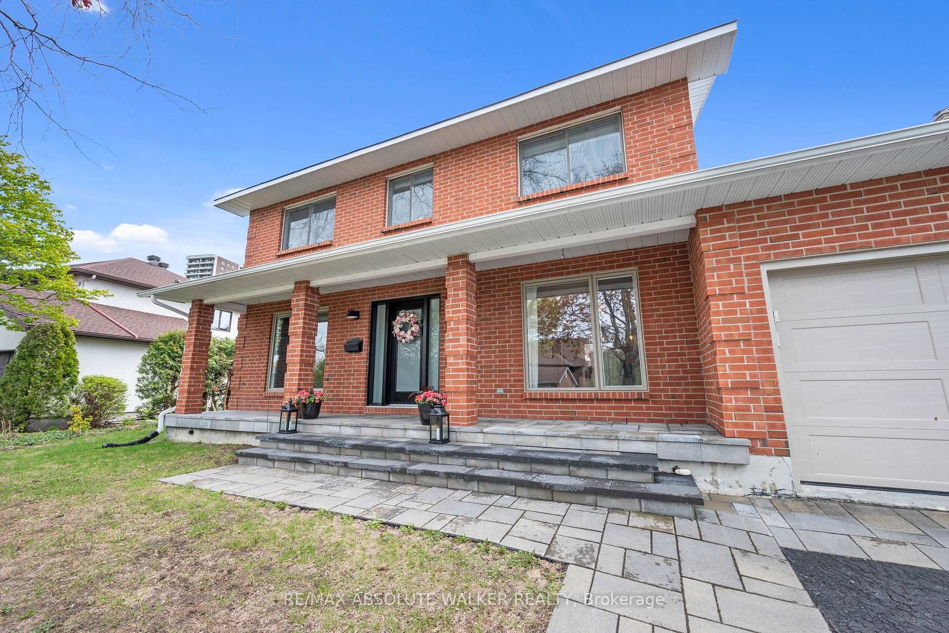 108 Plover Lane, Britannia - Lincoln Heights and Area — photo 2 of 5