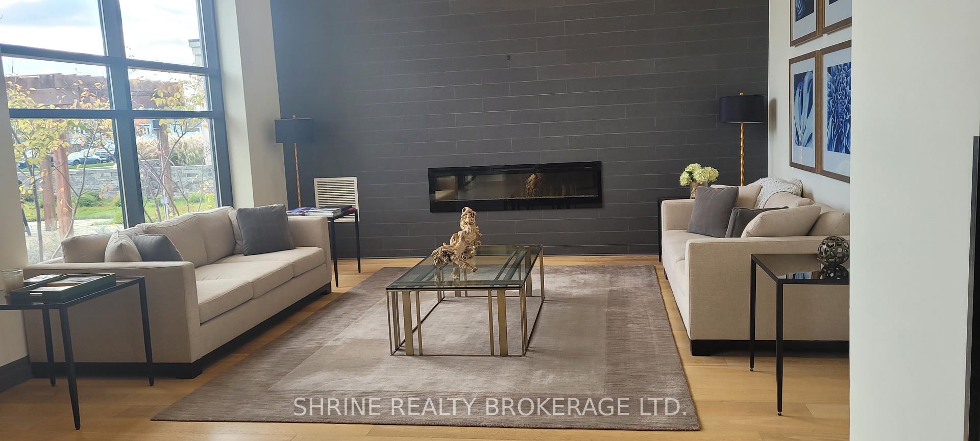240 VILLAGEWALK Boulevard 1008, London North — photo 5 of 5