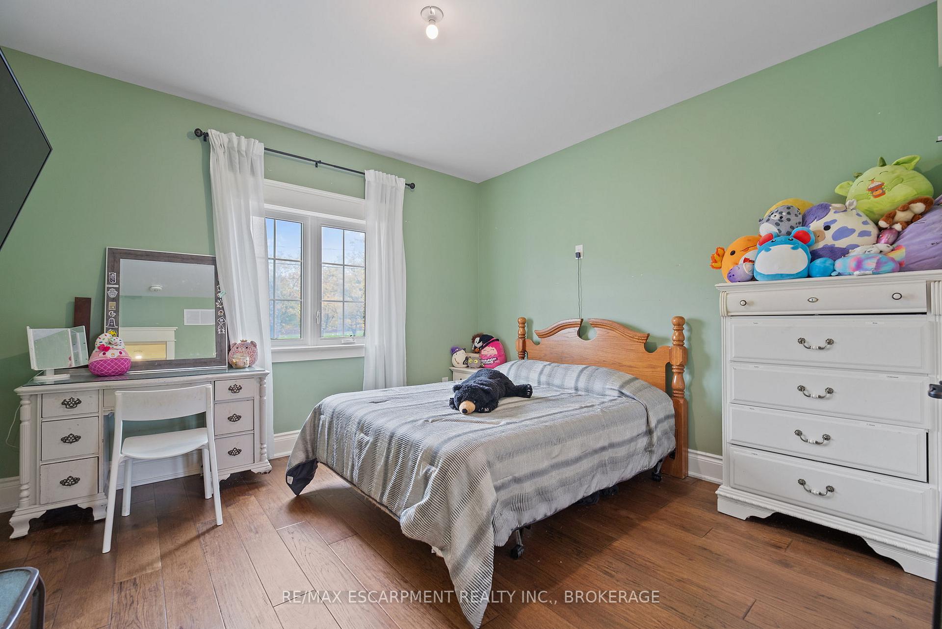 3809 Netherby Road, Fort Erie — photo 4 of 5