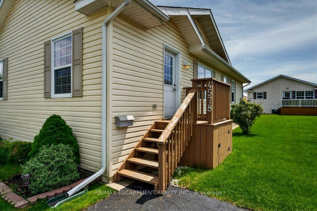 4578 Susanna Lane, Lincoln — photo 5 of 5