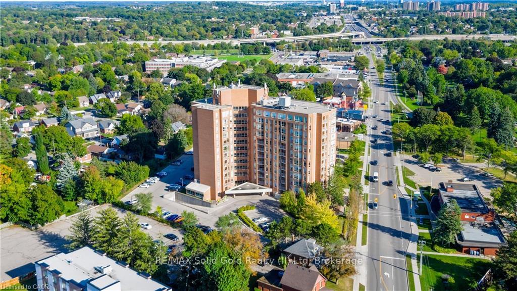 1414 E King Street E 101, Waterloo — photo 2 of 5