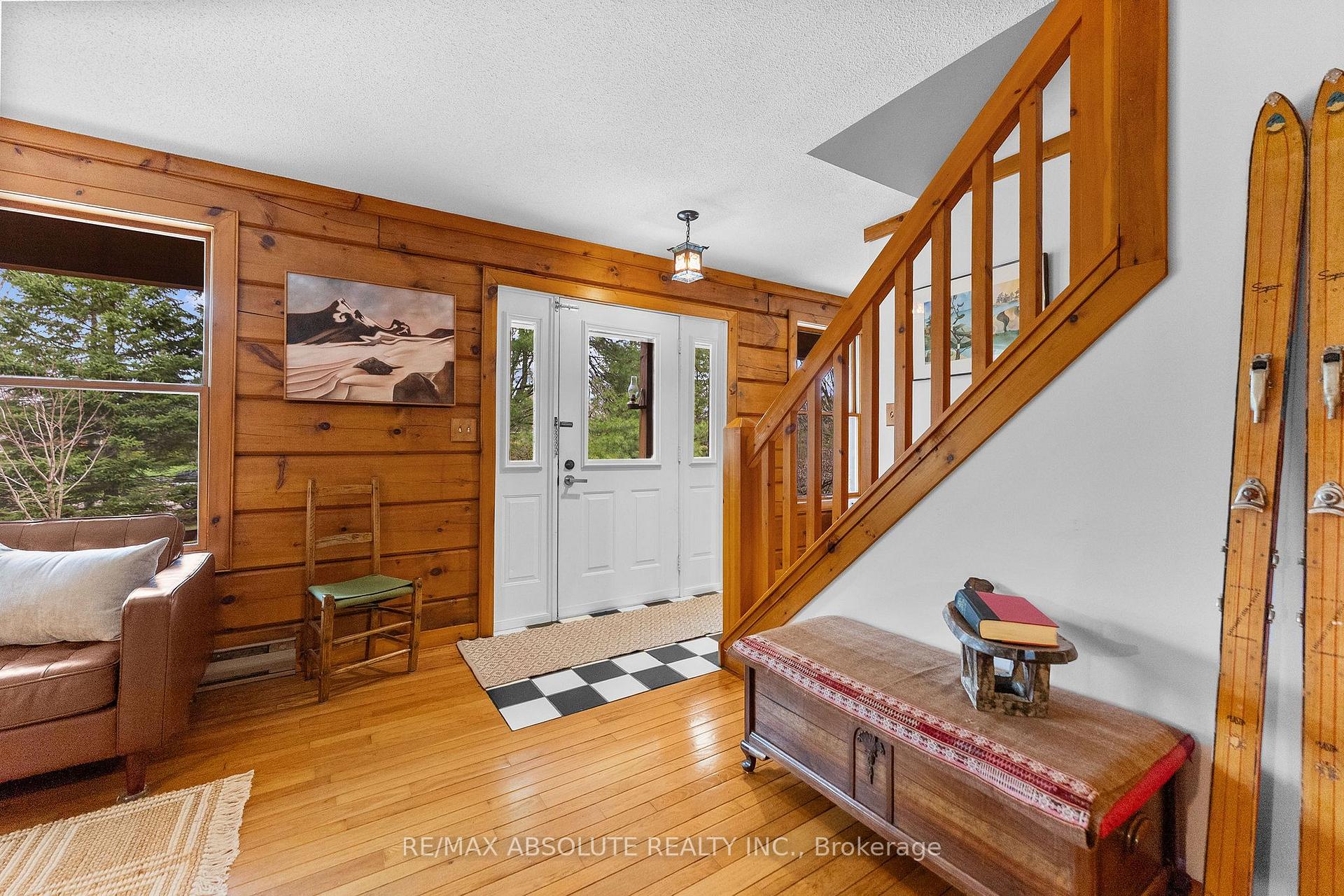 21 Forest Ridge Road, McNab/Braeside — photo 3 of 5