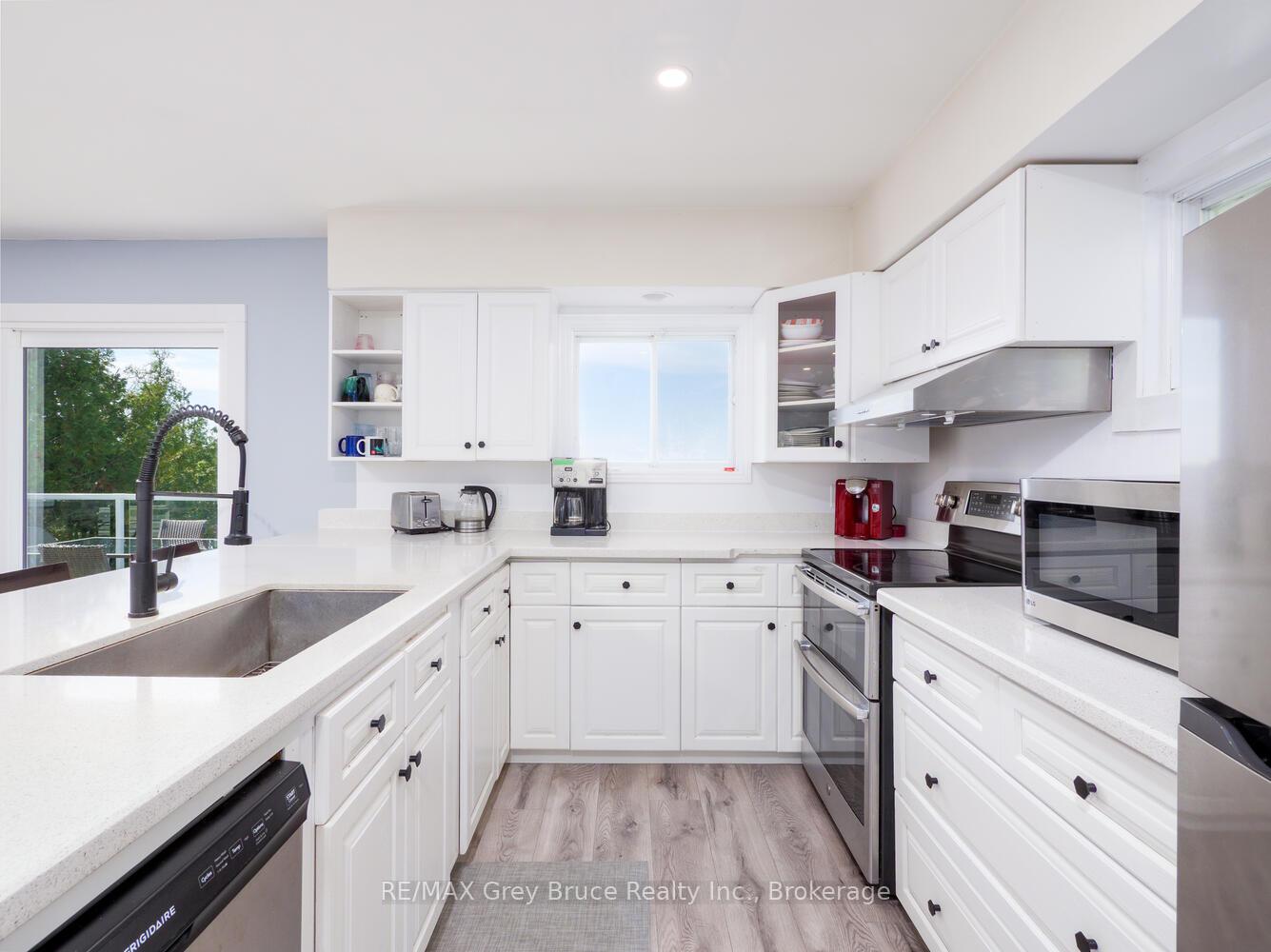 952 Dorcas Bay Road, Northern Bruce Peninsula — photo 5 of 5