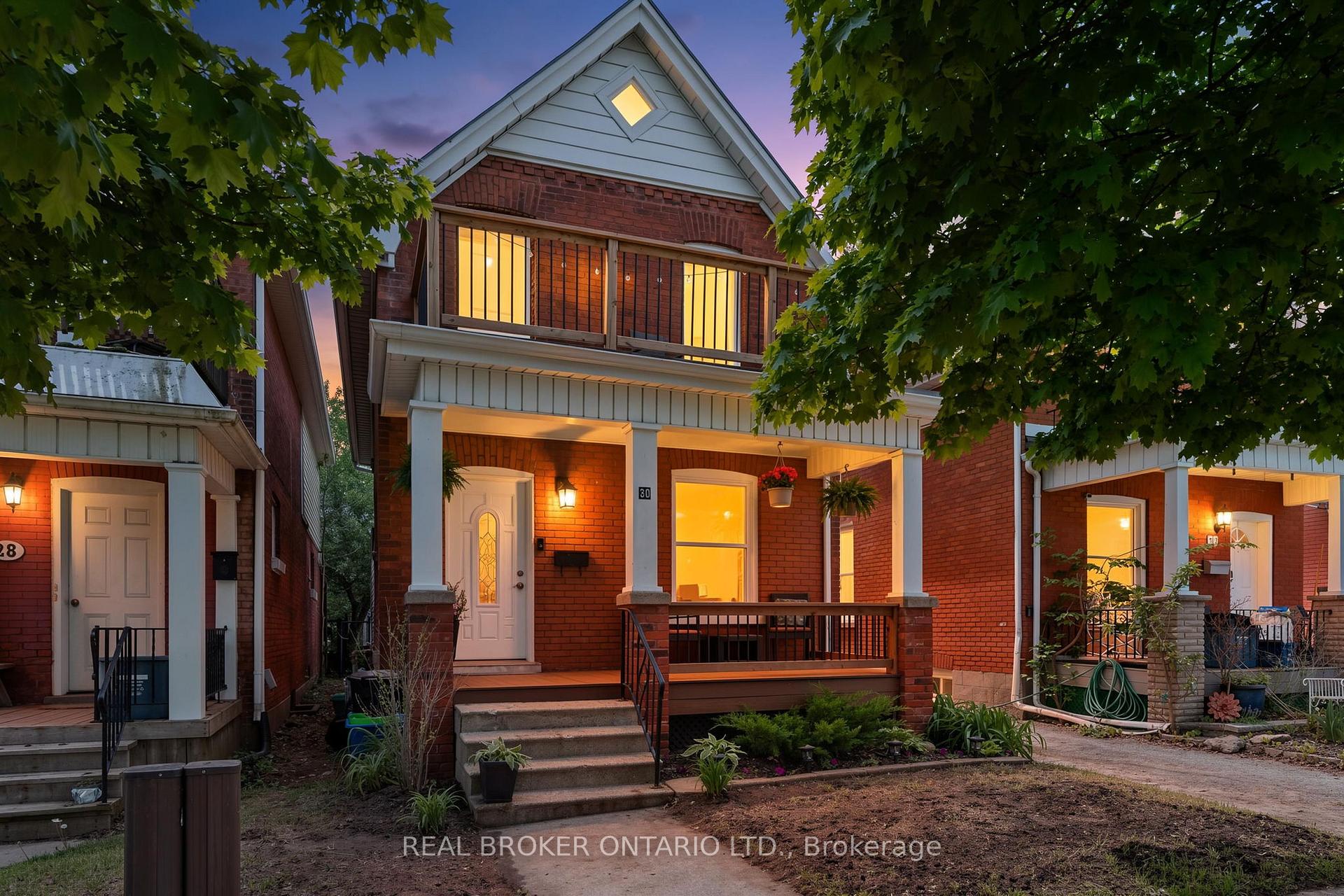 30 DUNDAS Street, Brantford, ON N3R 1R9 — Brantford, Ontario