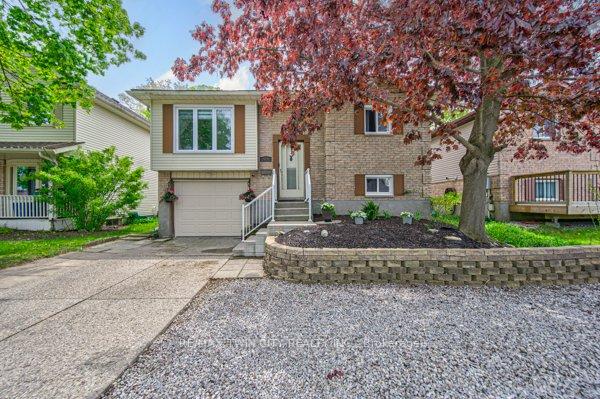 414 WOODS Lane, Cambridge — photo 2 of 5