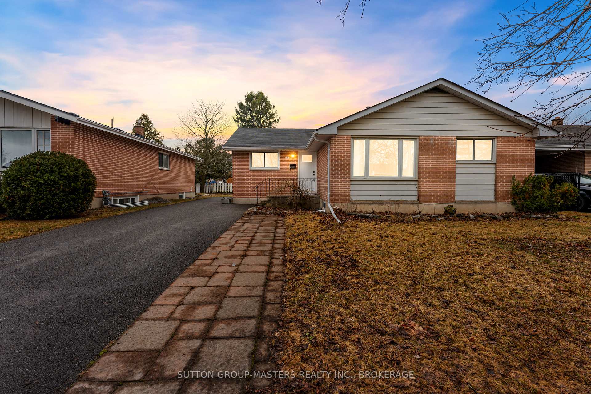 35 Holland Crescent, Kingston, ON K7M 2V7 — Kingston, Ontario