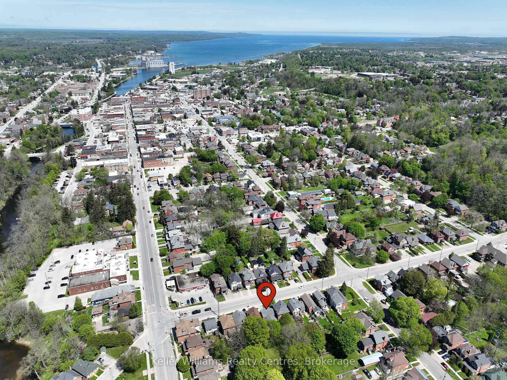 247 6th Street E, Owen Sound — photo 4 of 5