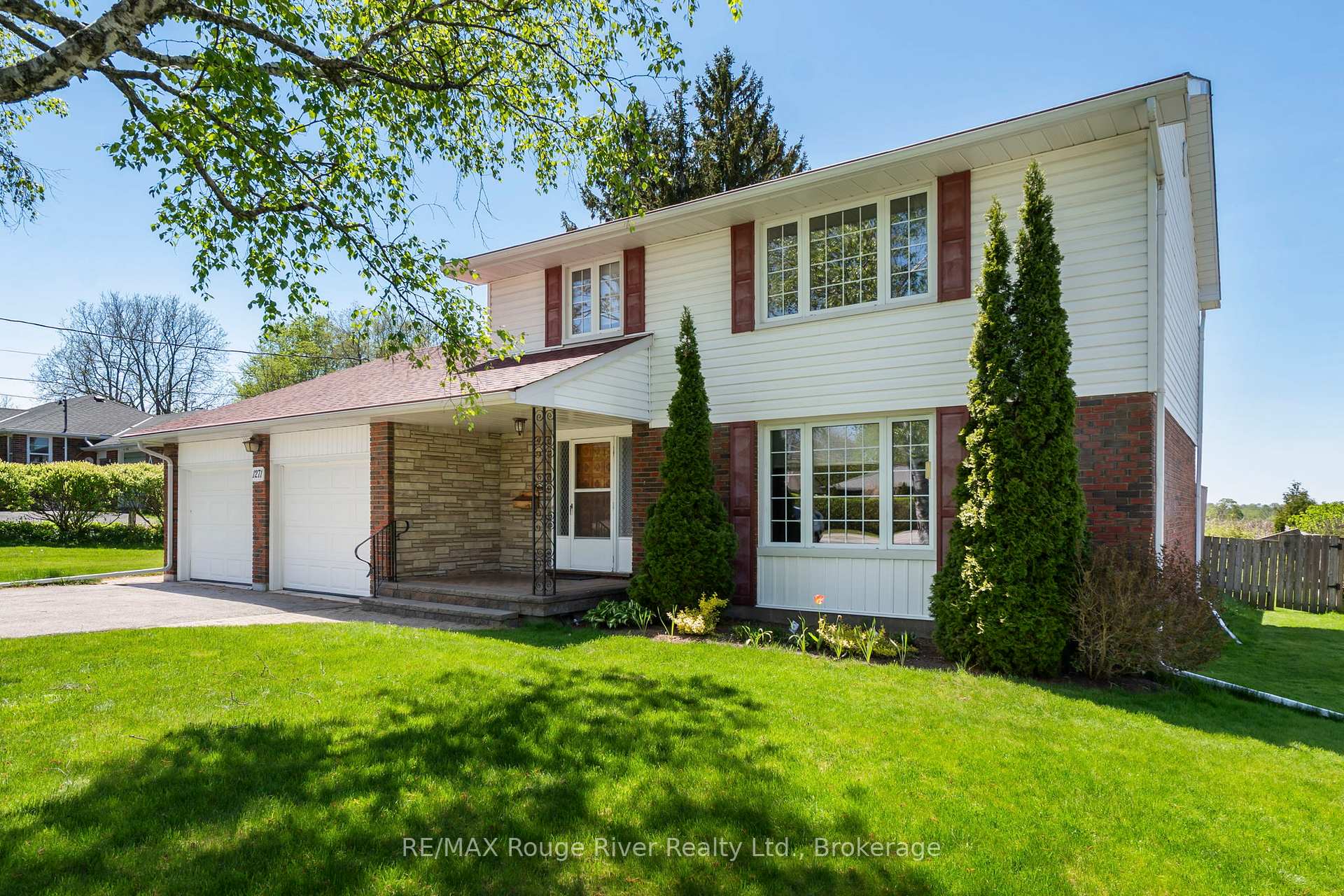 1271 Ontario Street, Cobourg — photo 2 of 5
