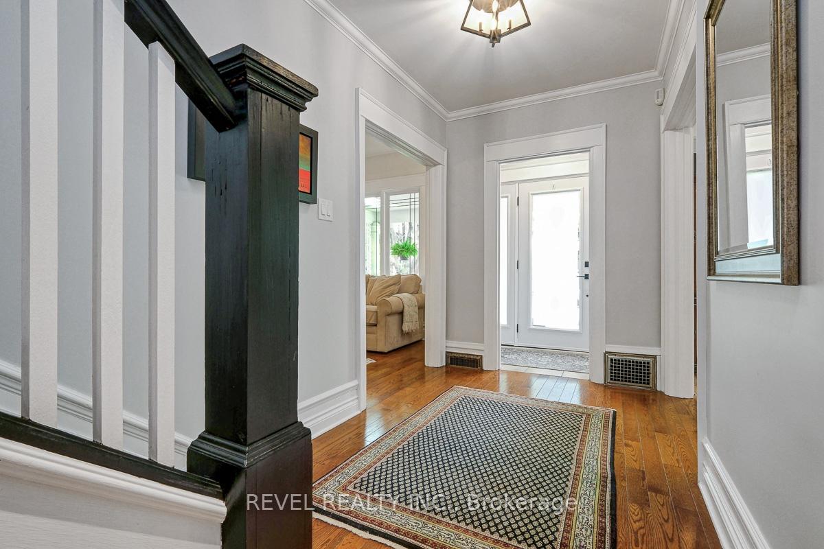 381 Third Avenue, Glebe - Ottawa East and Area — photo 4 of 5