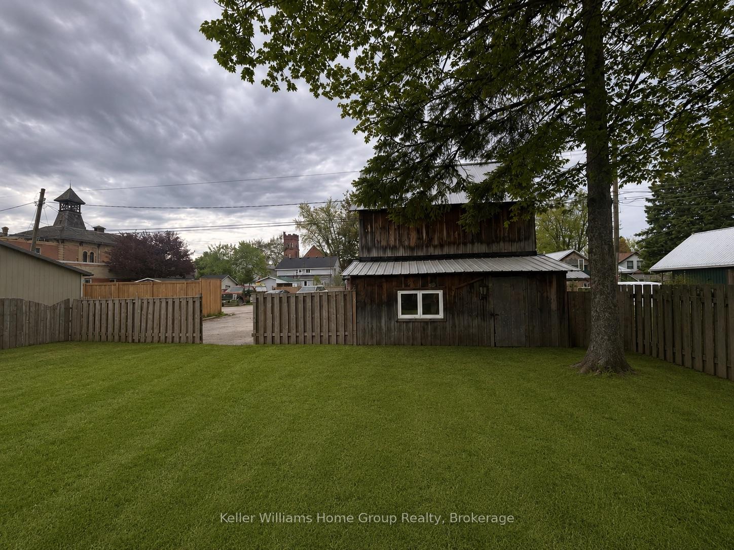 236 Andrew Street, Shelburne — photo 4 of 4