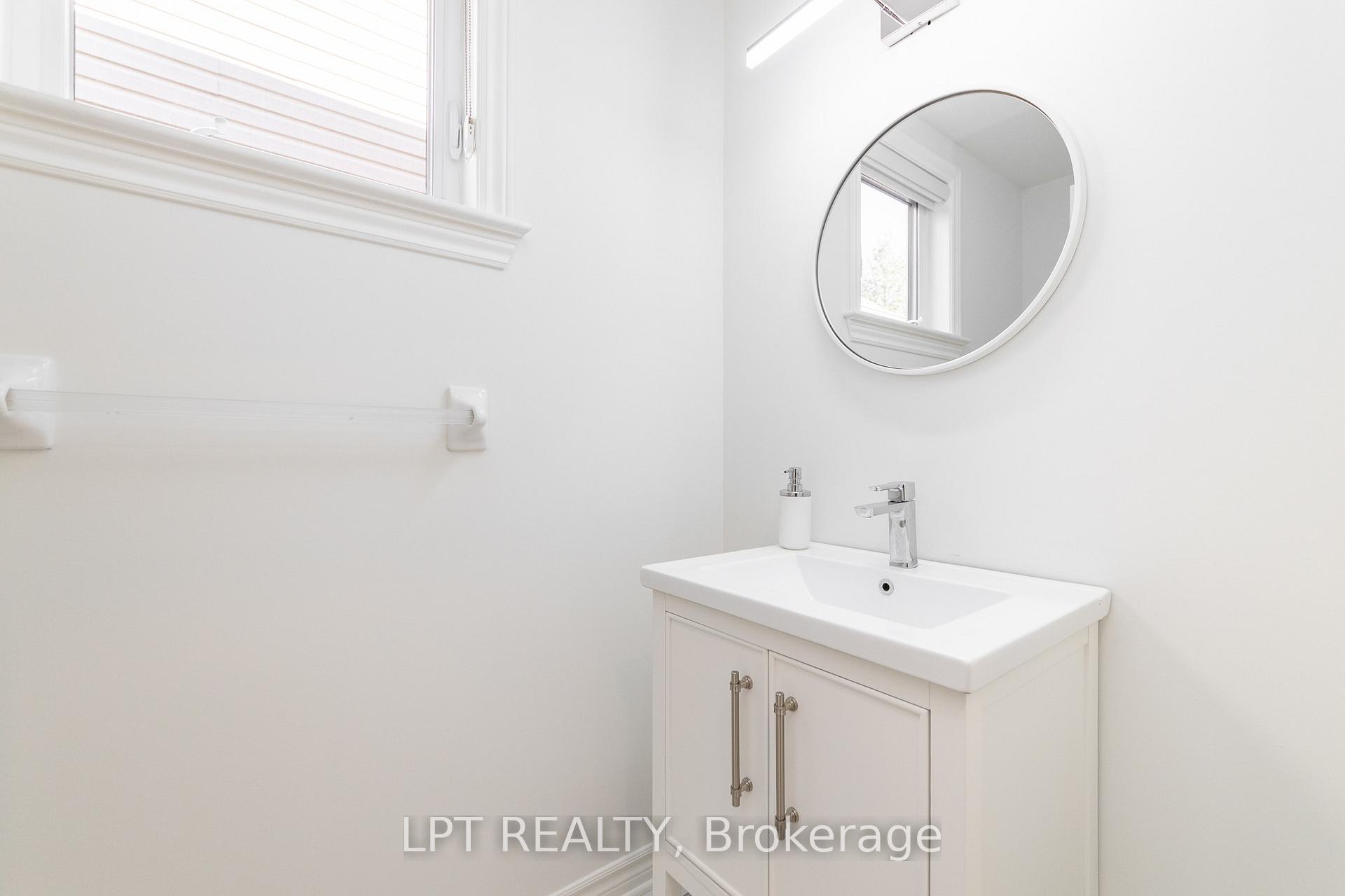 275 Tewsley Drive, Blossom Park - Airport and Area — photo 5 of 5