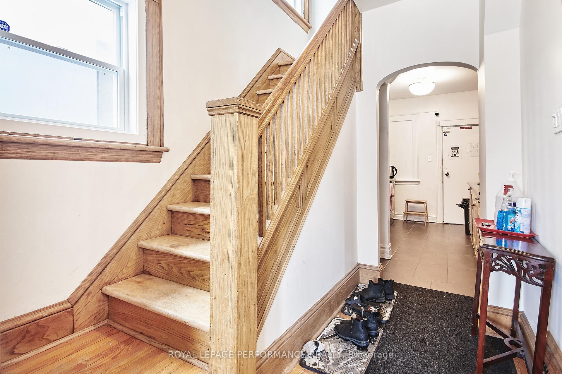 26 Aylmer Avenue, Glebe - Ottawa East and Area — photo 4 of 5