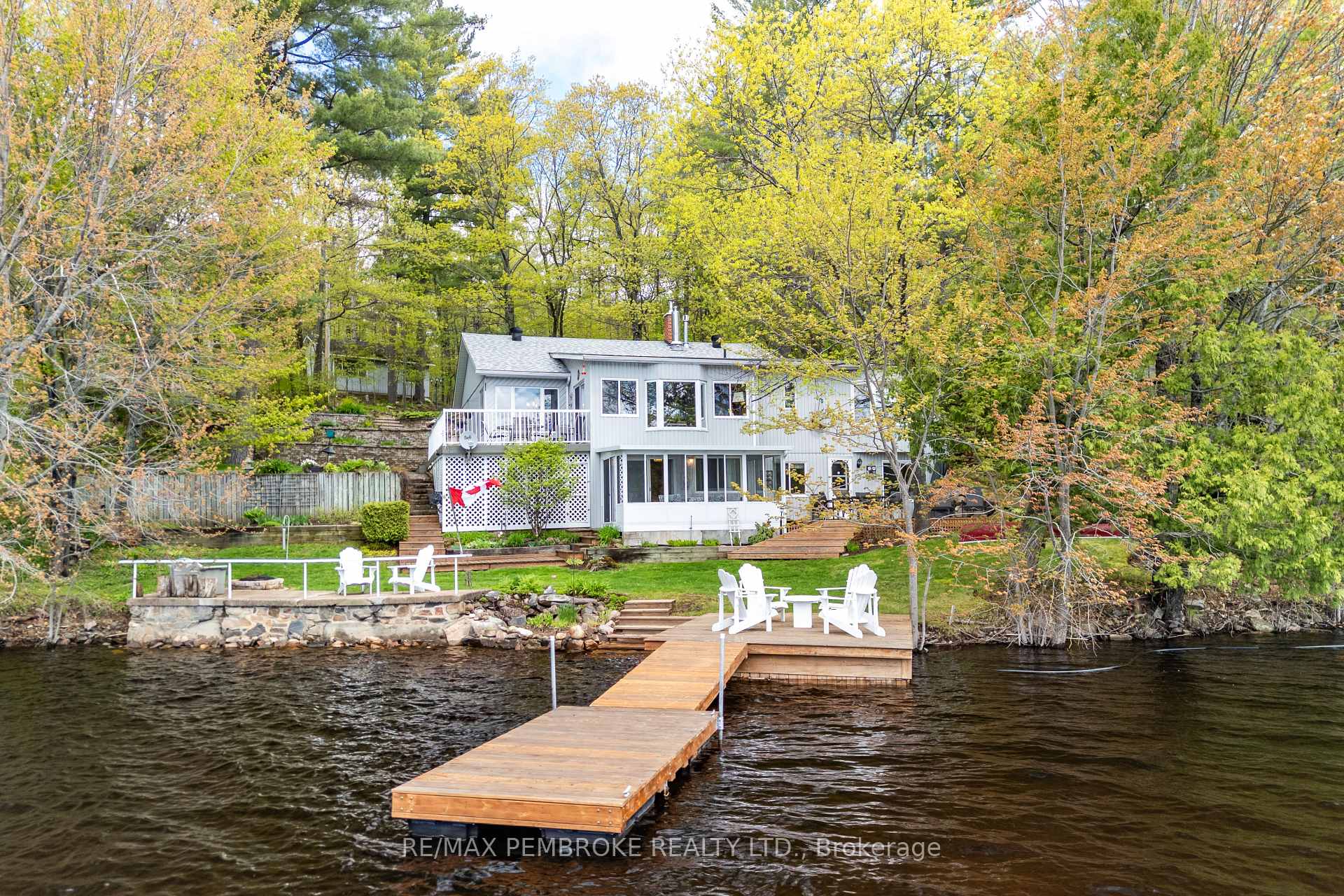 93 Bilsborrow Trail, Petawawa, ON K8H 2W8 — Petawawa, Ontario