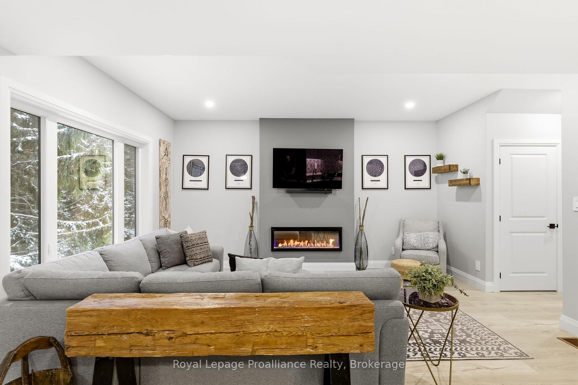 4 Mackenzie John Crescent, Brighton — photo 5 of 5