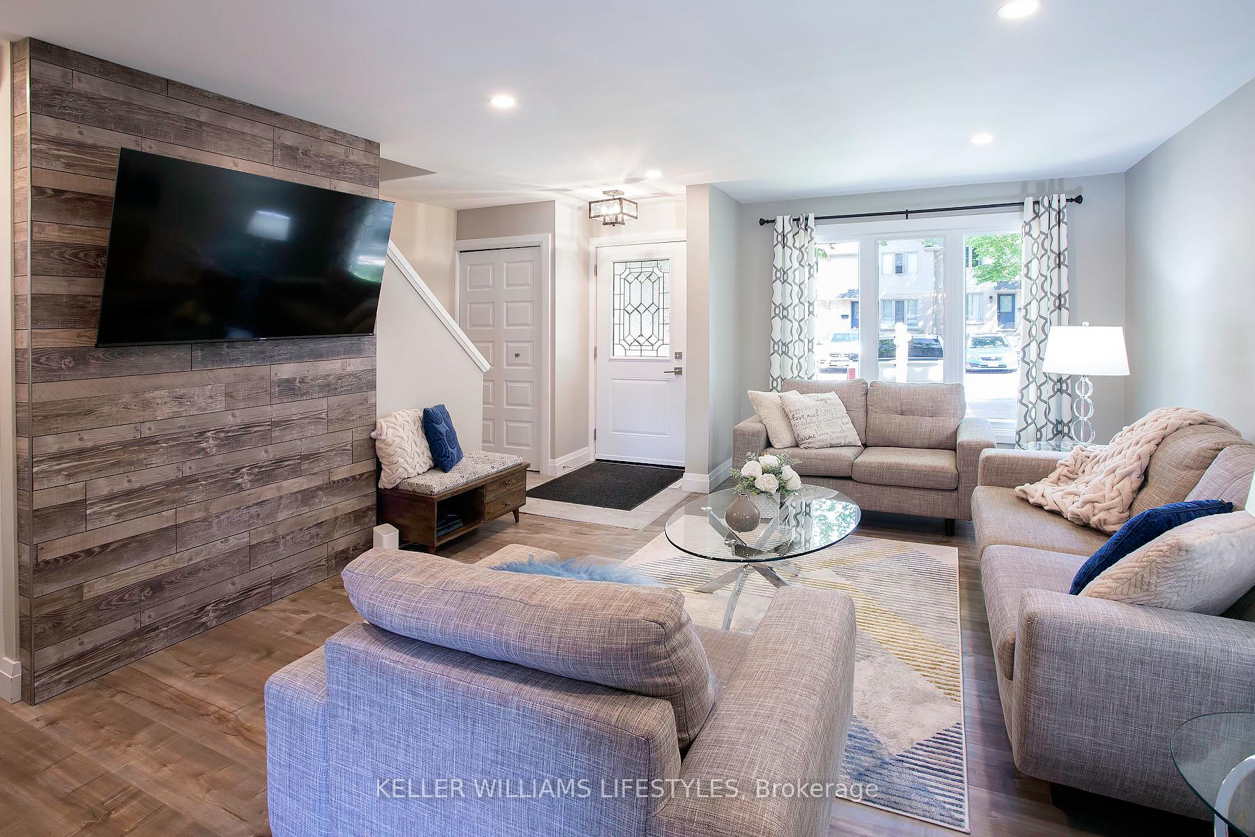 925 Lawson Road 45, London North — photo 4 of 5