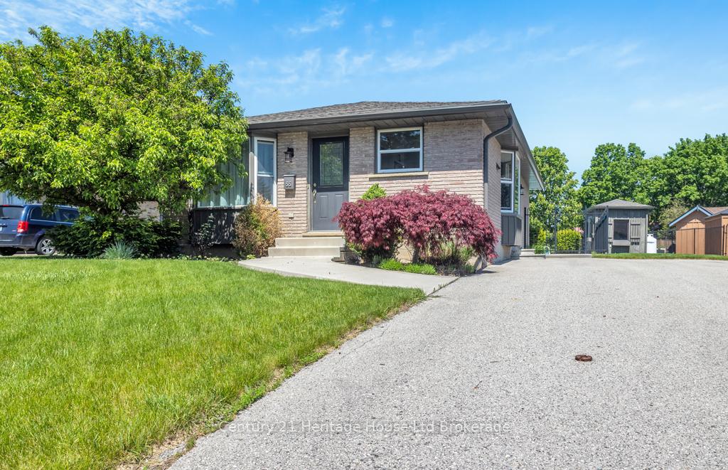 55 Denrich Avenue, Tillsonburg — photo 3 of 5