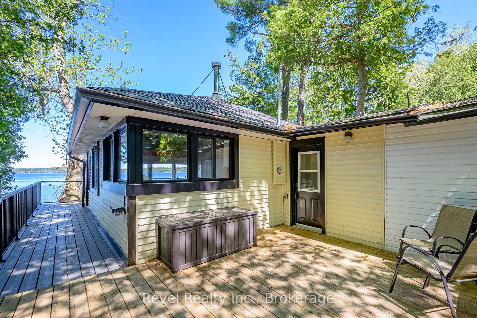 8004 Taits Beach Road, Hamilton Township — photo 5 of 5