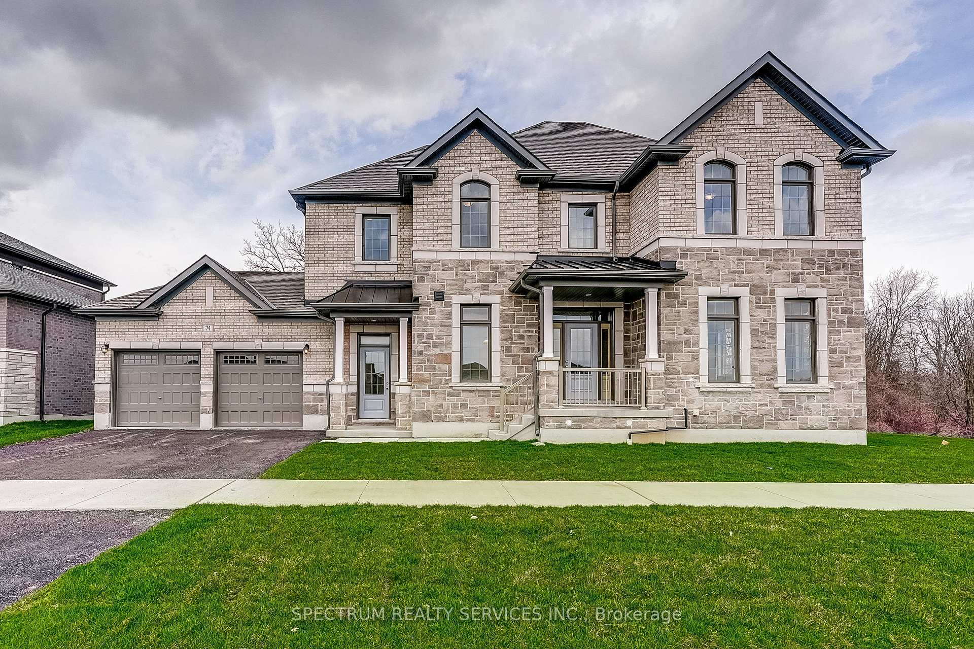 74 Strickland Avenue, Brantford, ON N3T 0X7 — Brantford, Ontario