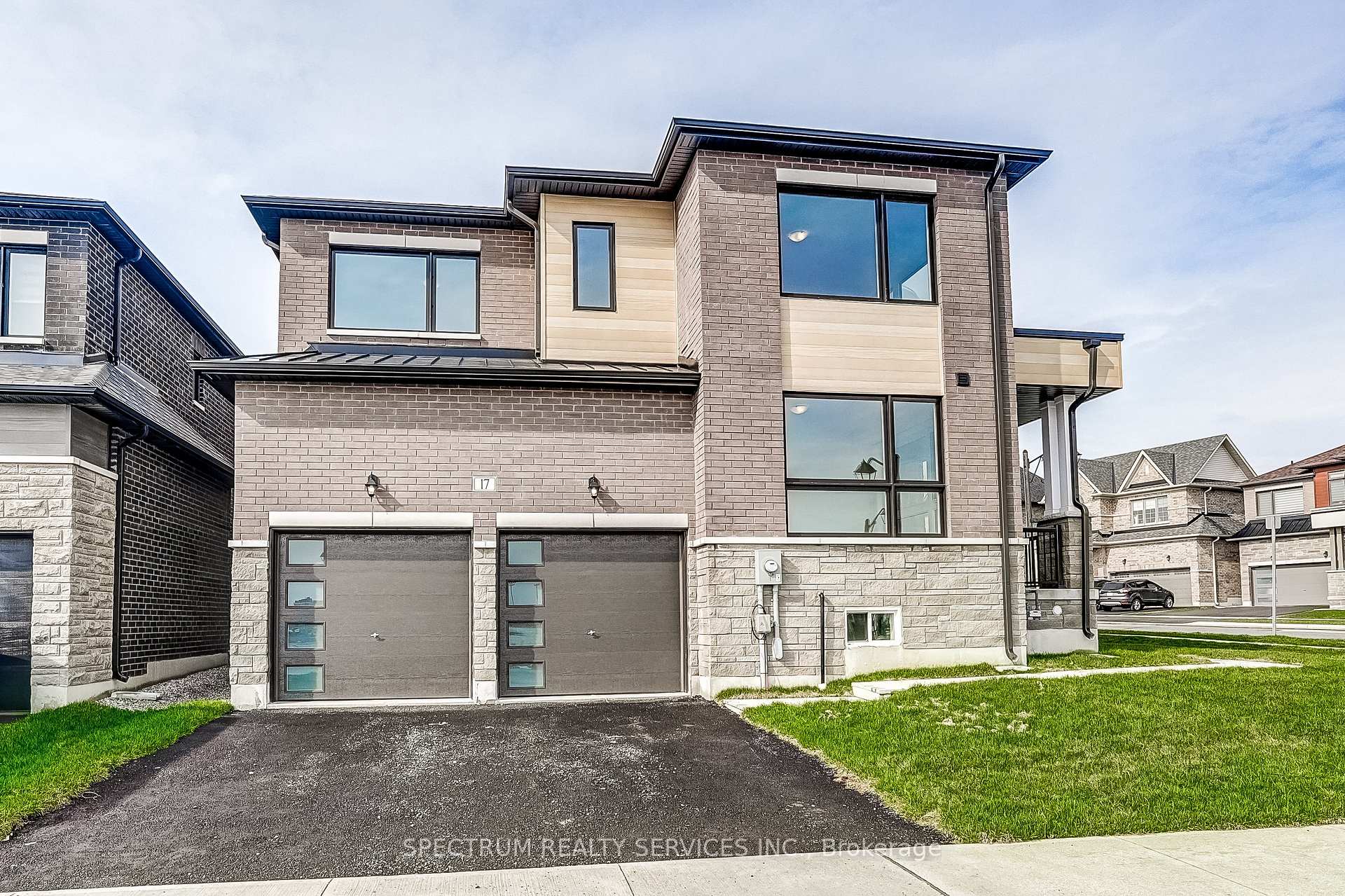 17 Dore Drive, Brantford — photo 3 of 5