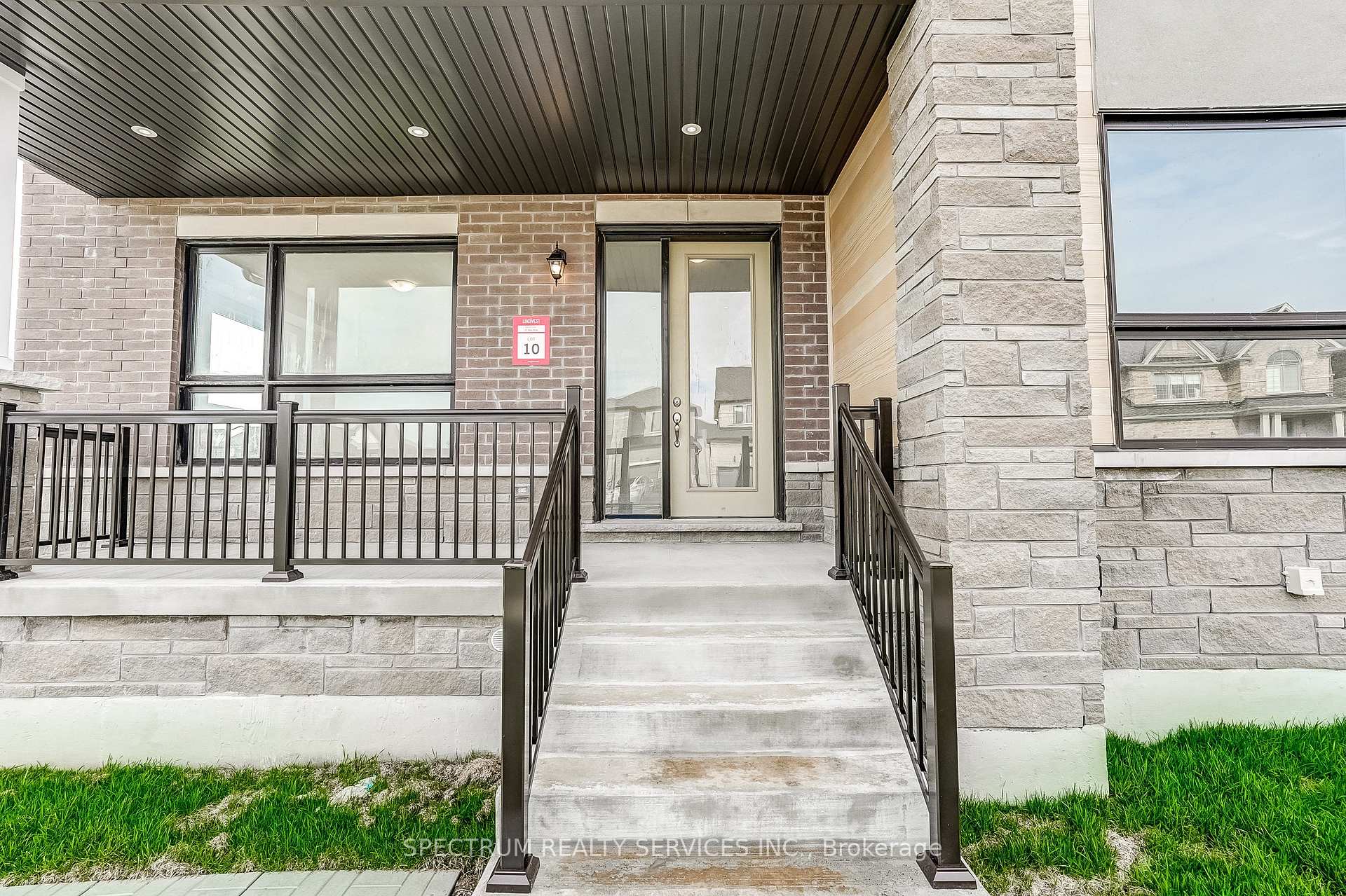 17 Dore Drive, Brantford — photo 4 of 5