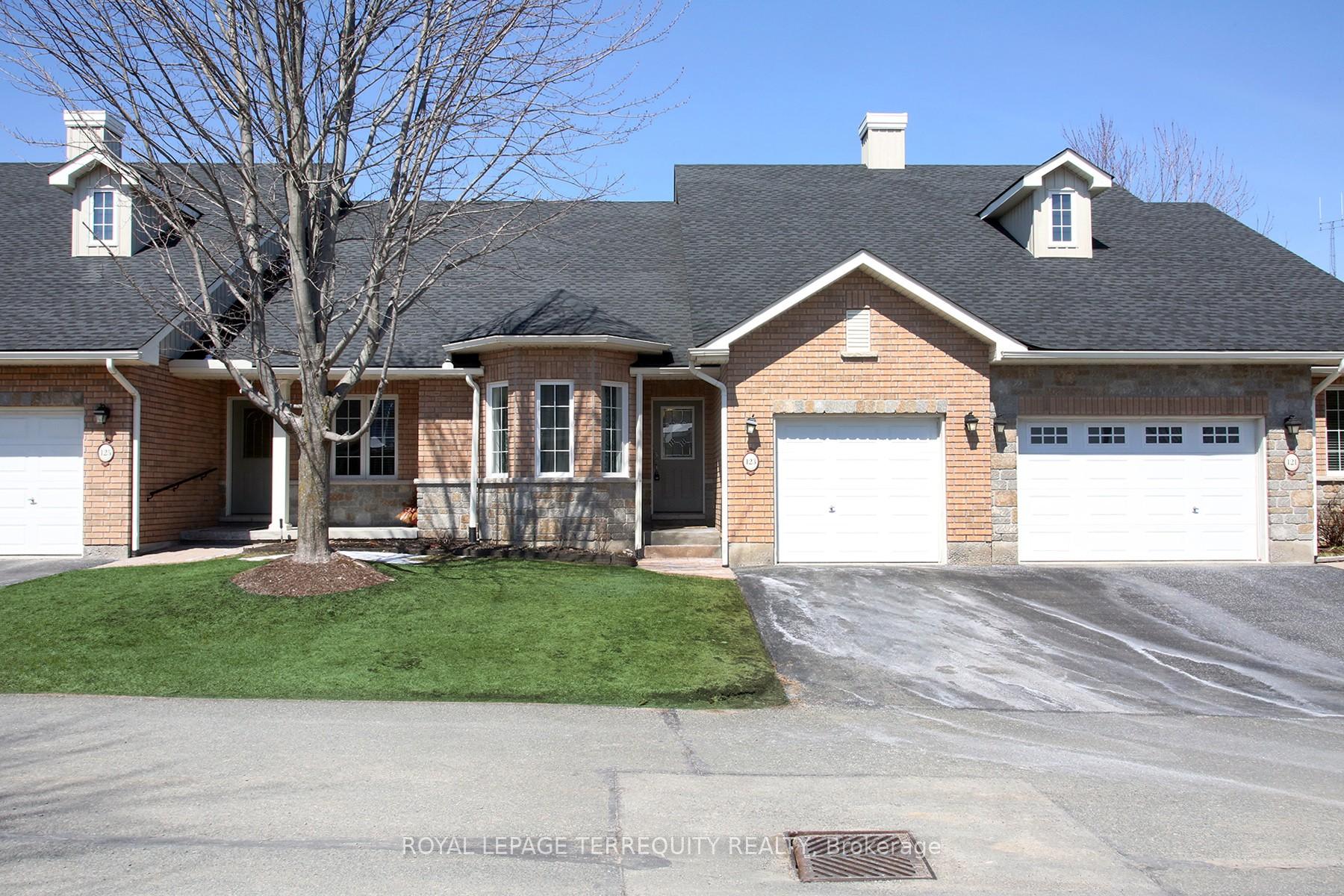 123 Village Crescent 69, Peterborough, ON K9J 0A9 — Peterborough, Ontario