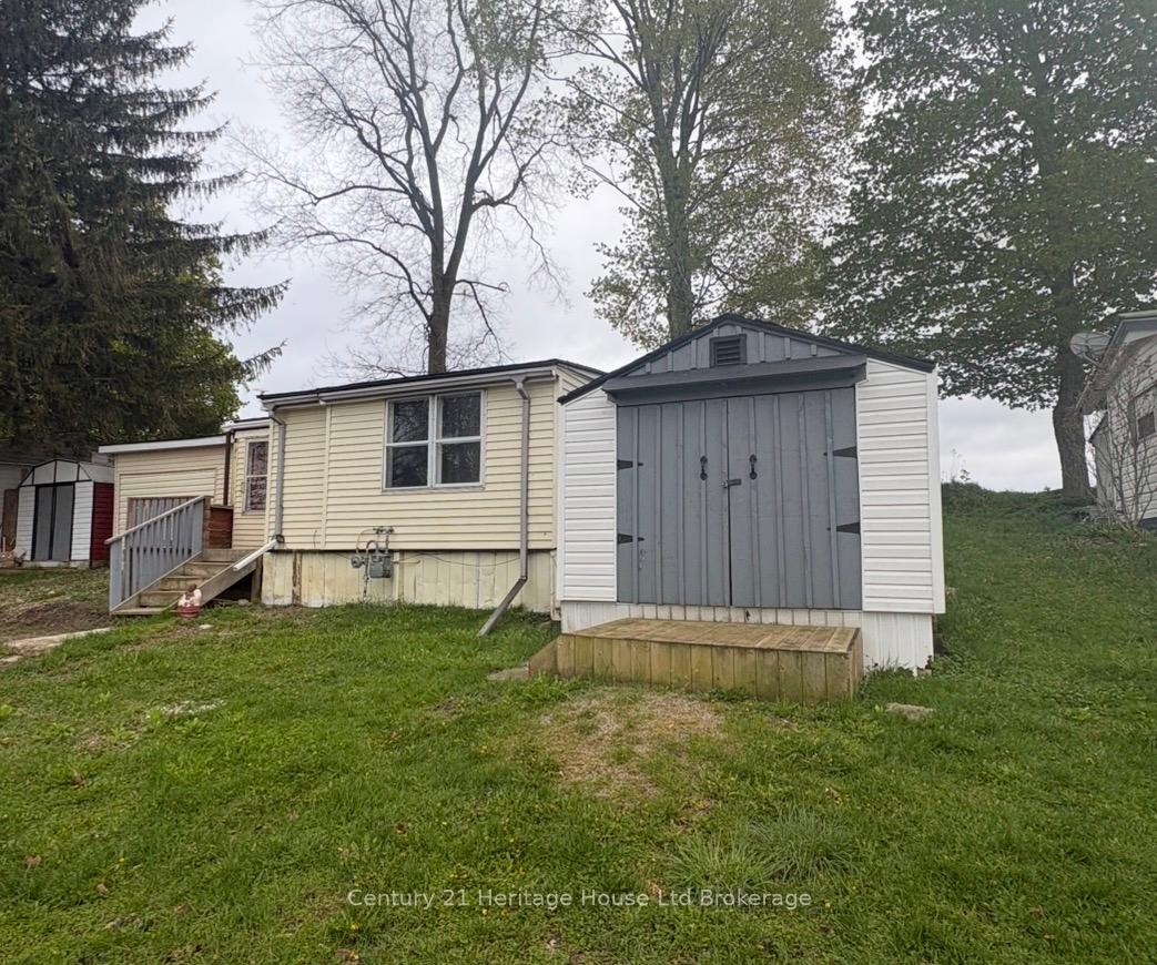 596101 Oxford 59 Highway 5 Hillcrest, East Zorra-Tavistock — photo 2 of 5