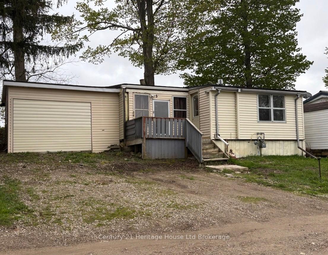 596101 Oxford 59 Highway 5 Hillcrest, East Zorra-Tavistock — photo 4 of 5