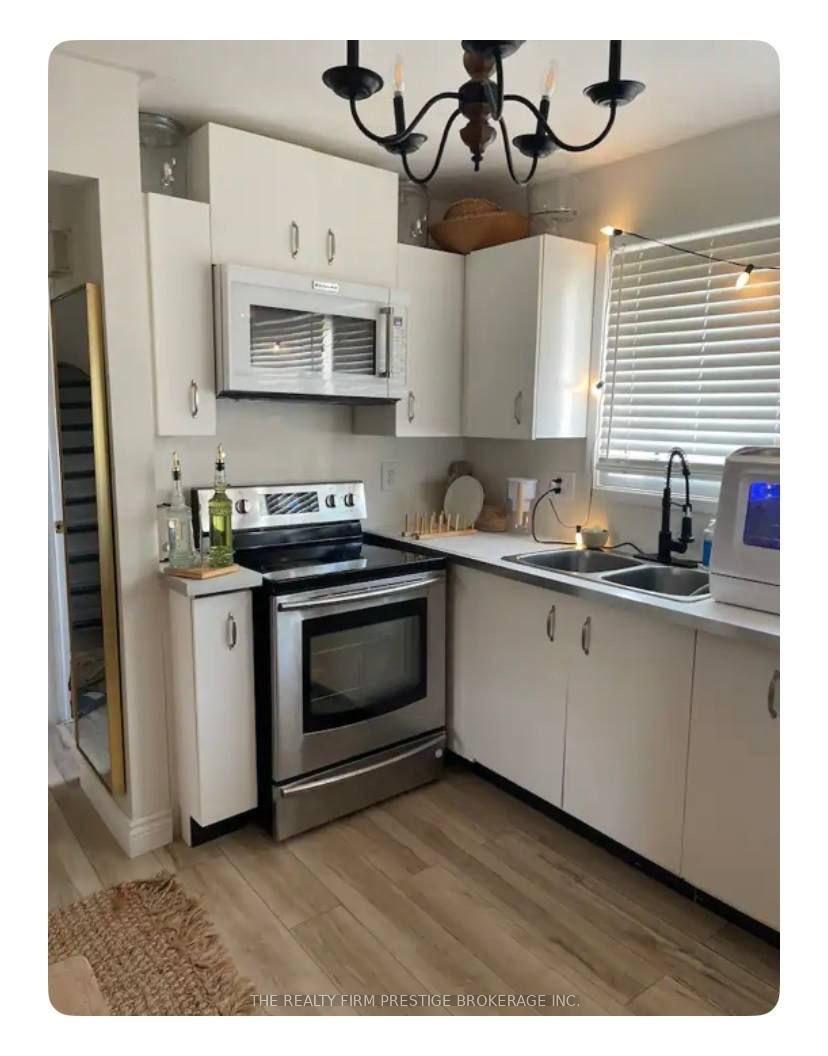 1264 Limberlost Road 18, London North — photo 4 of 5