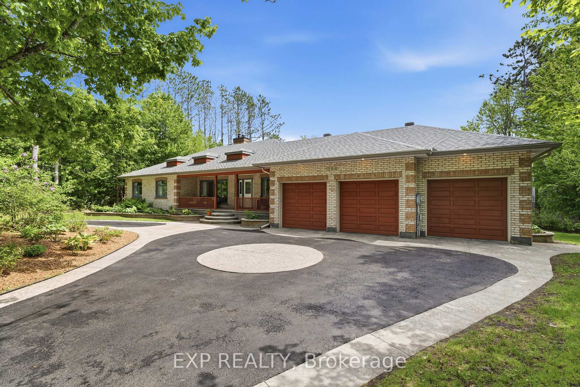 1264 Barnwell Crescent, Orleans - Cumberland and Area, ON K4B 1K4 — Orleans - Cumberland and Area, Ontario