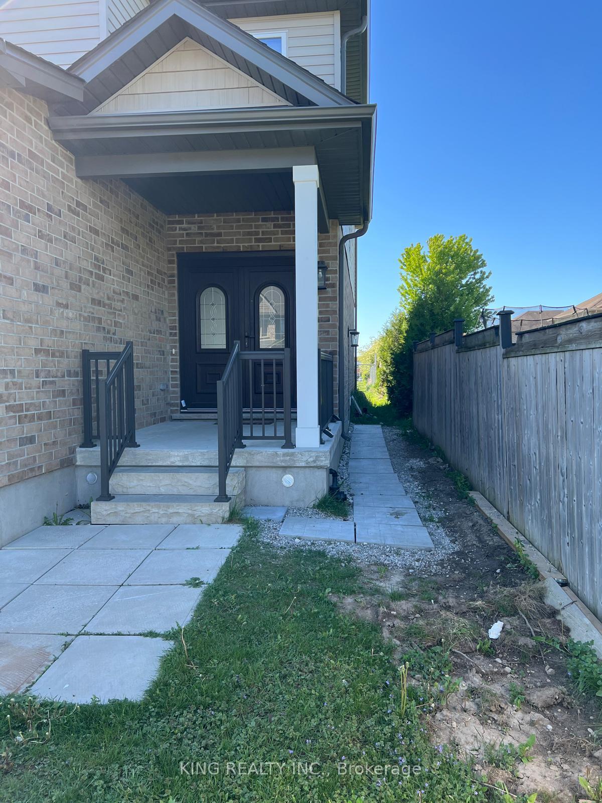 795 Cedarpark Way Basement, London North — photo 2 of 5
