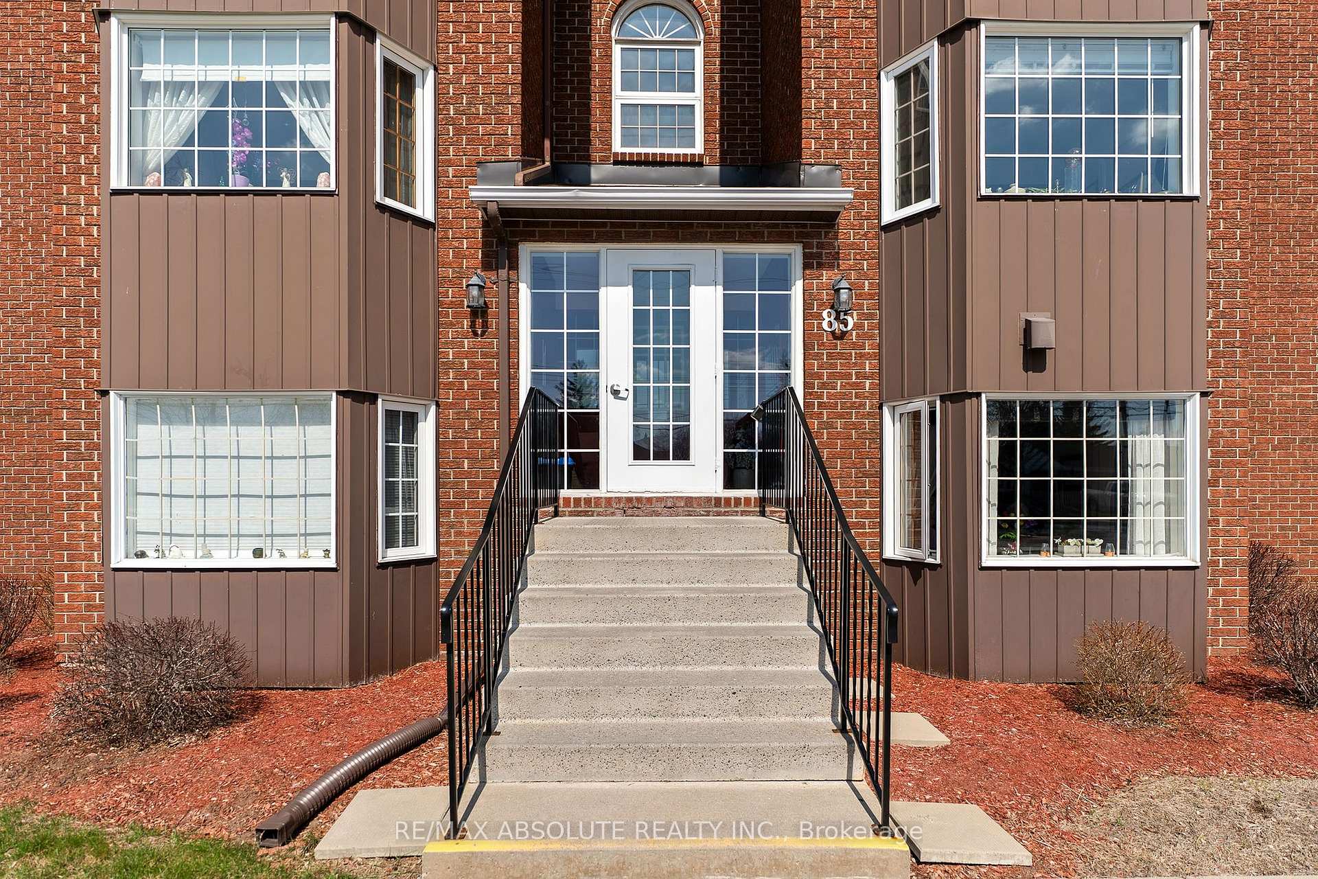 85 Edey Street 2A, Arnprior — photo 3 of 5