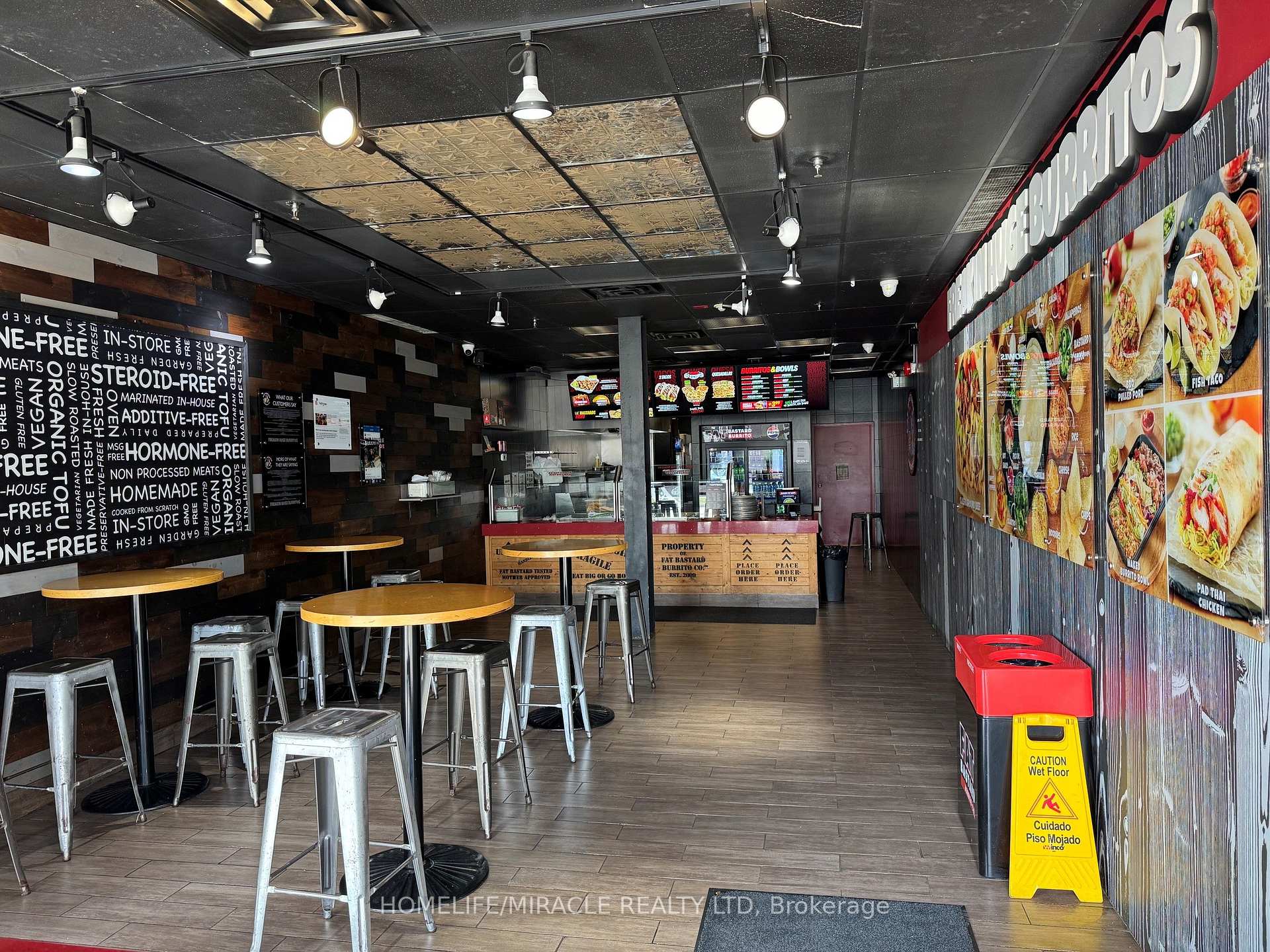 255 King Street N, Waterloo — photo 3 of 5