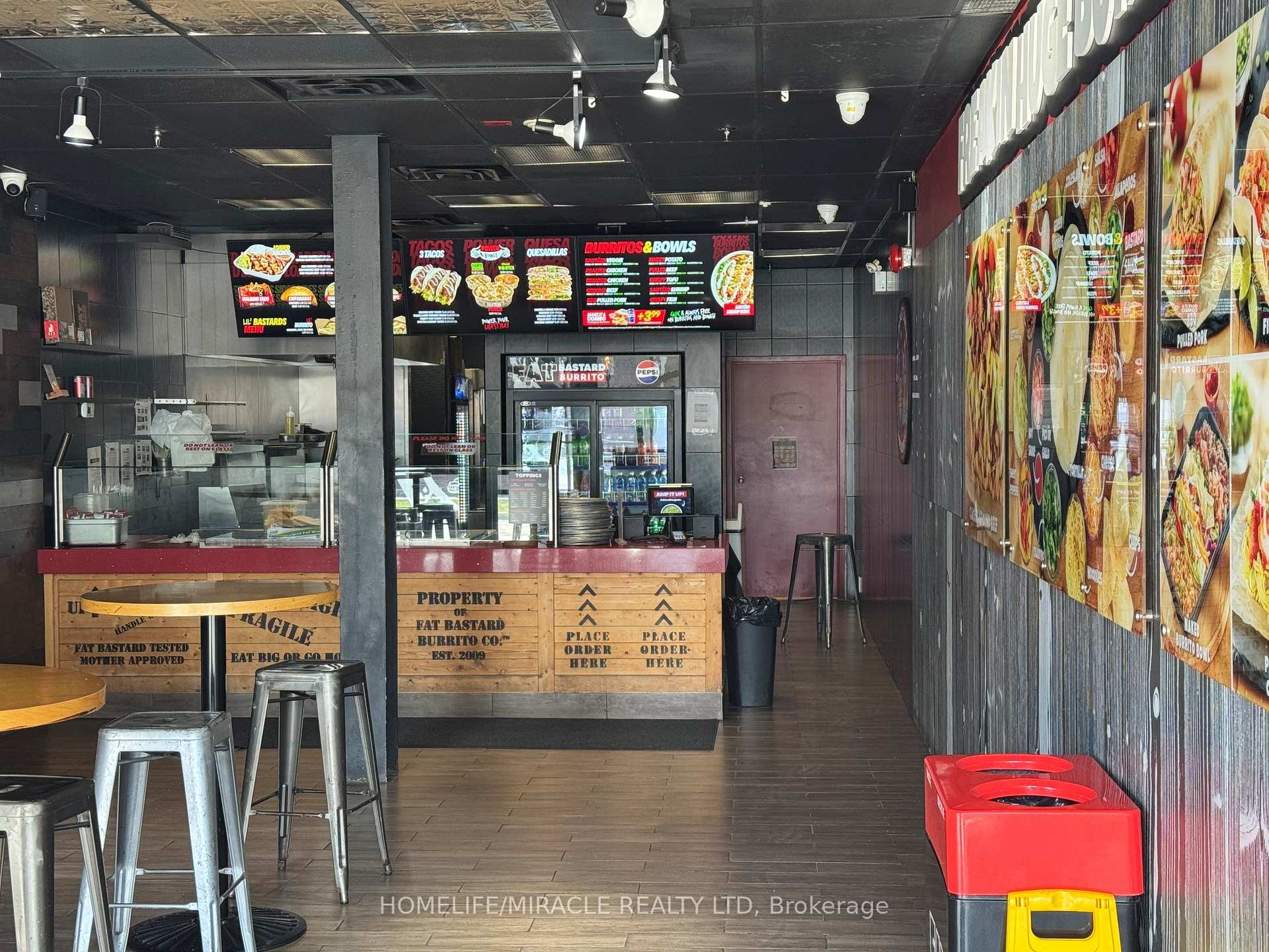 255 King Street N, Waterloo — photo 4 of 5