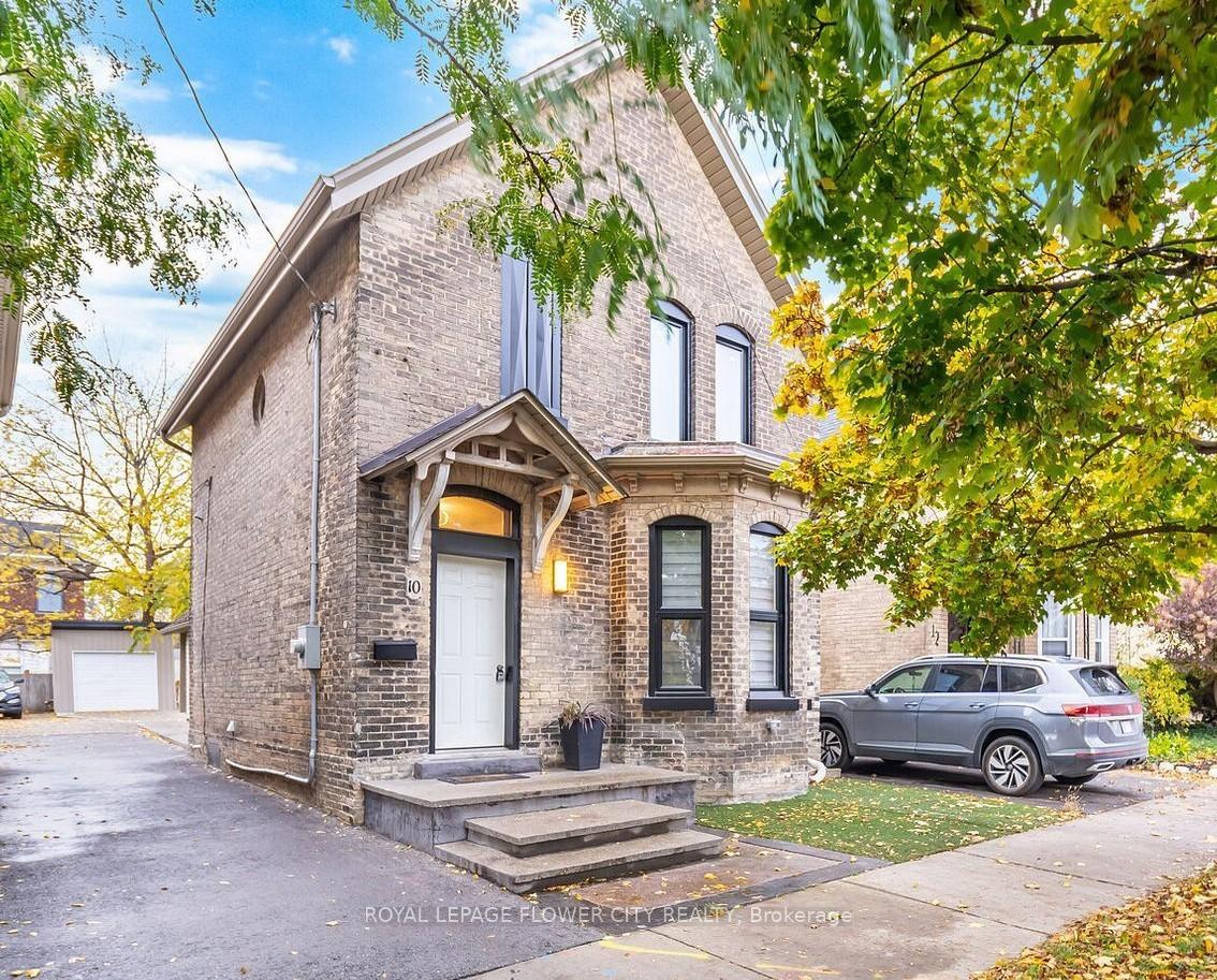 10 Pearl Street, Brantford, ON N3T 3N4 — Brantford, Ontario
