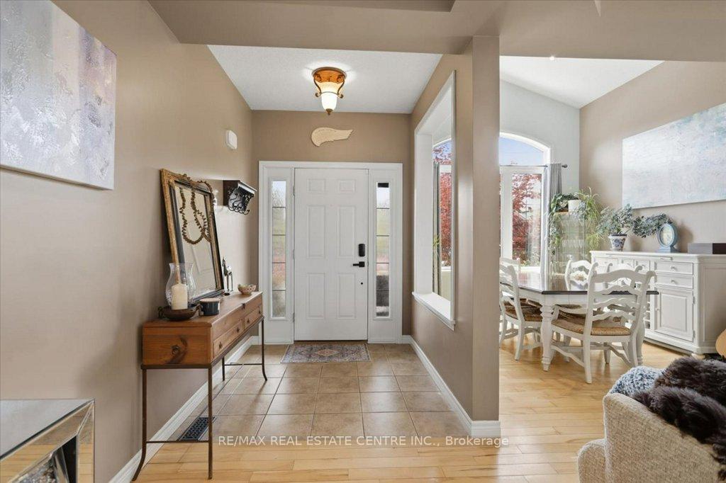 126 Goldschmidt Crescent, Wilmot — photo 4 of 5